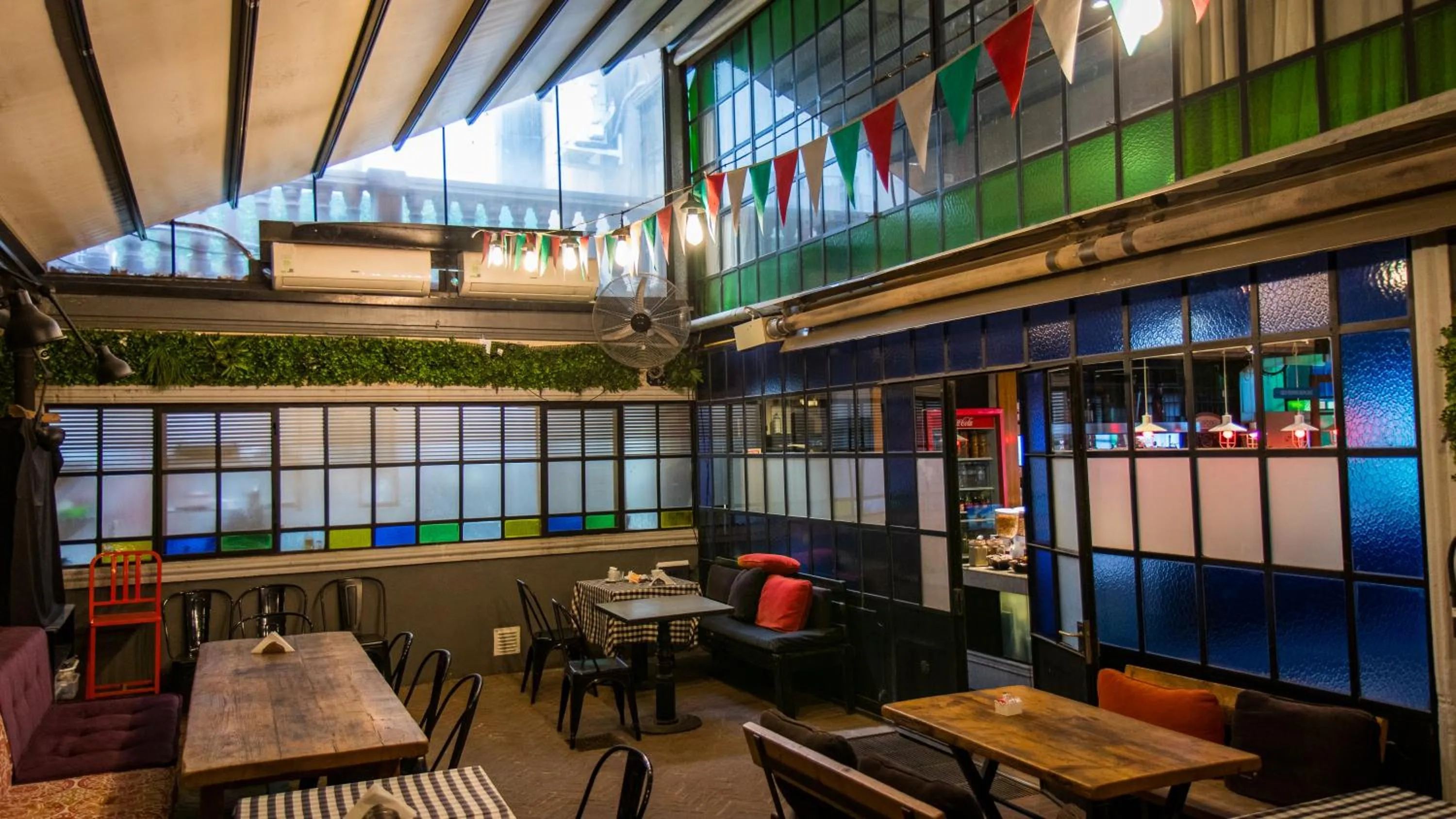 Restaurant/places to eat in Hotel Clasico