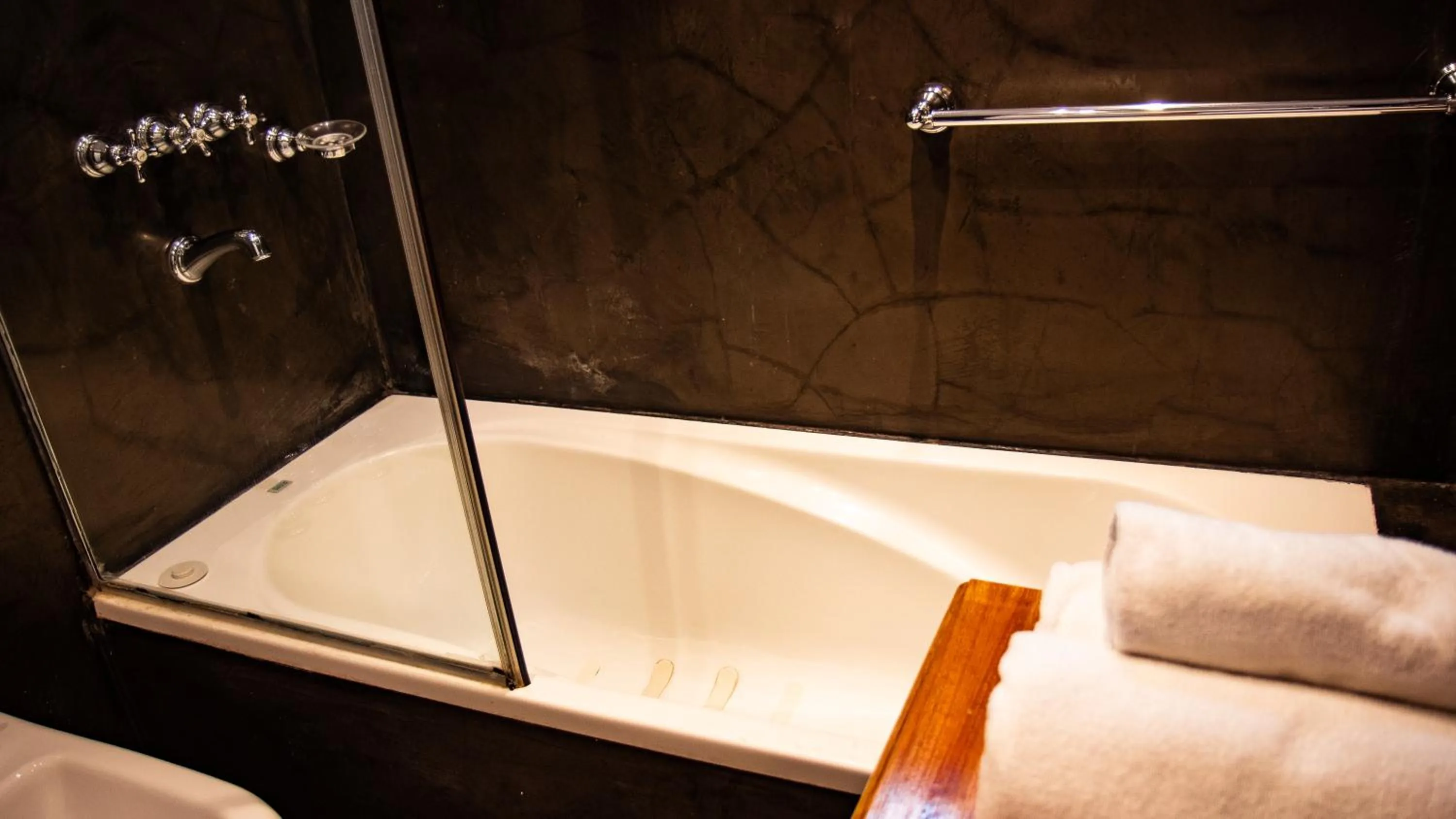 Bathroom in Hotel Clasico