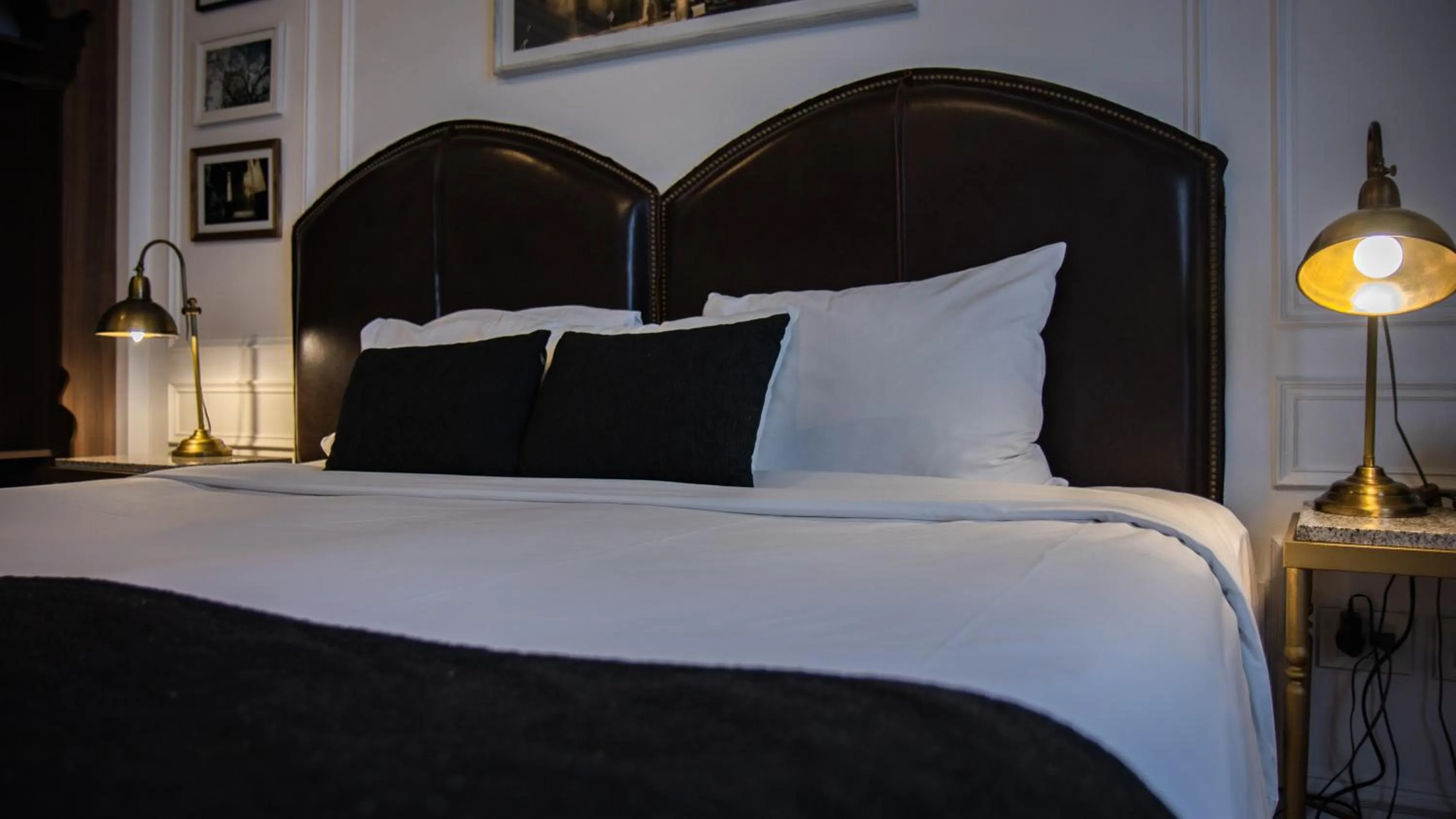 Bed in Hotel Clasico