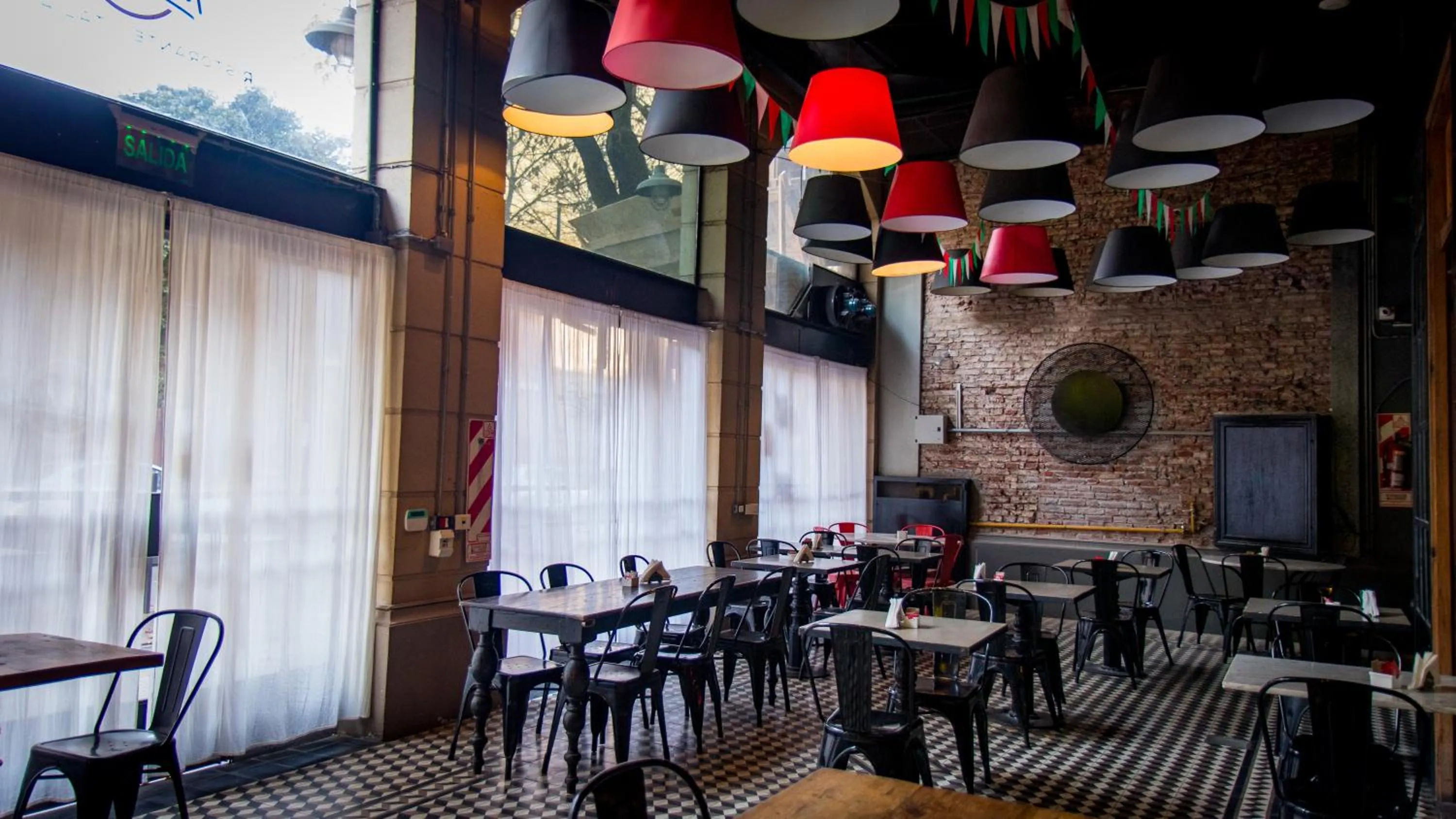 Restaurant/places to eat in Hotel Clasico