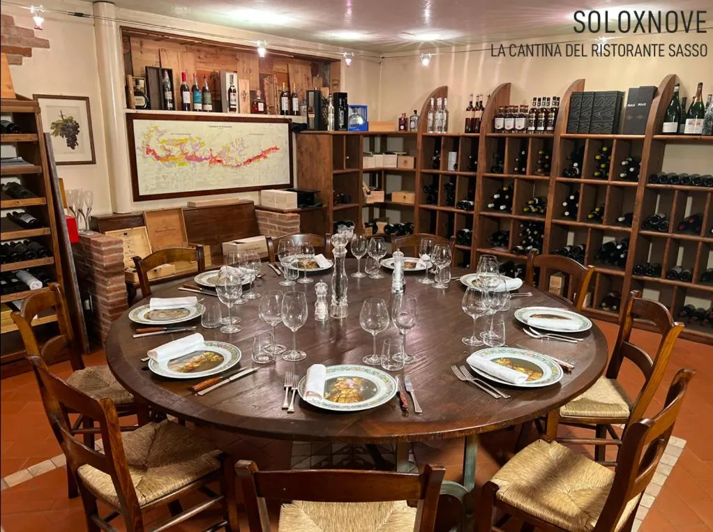 Hotel Ristorante SASSO
