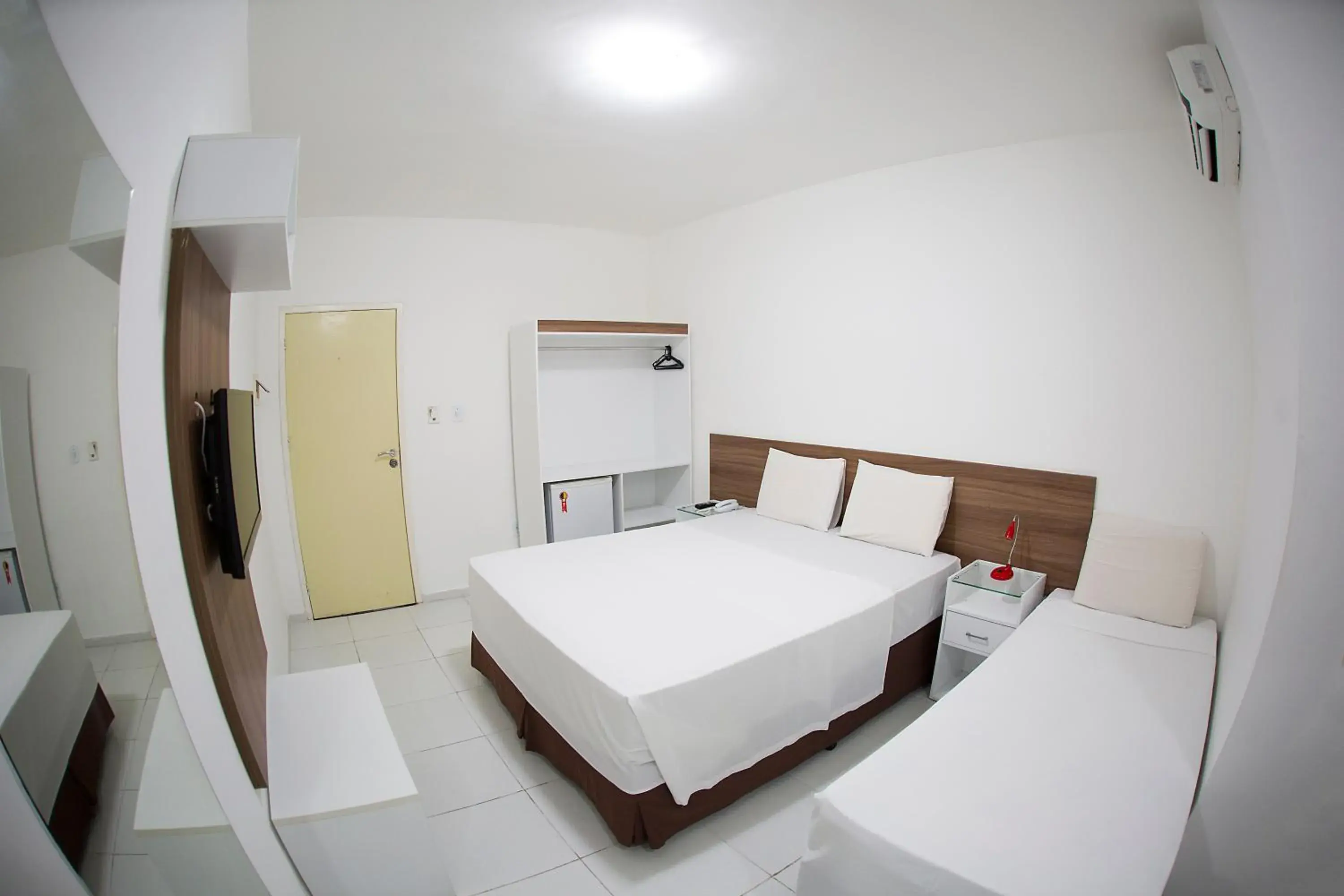 Triple Room with Balcony in Araras Praia Hotel Triple Room with Balcony in Araras Praia Hotel