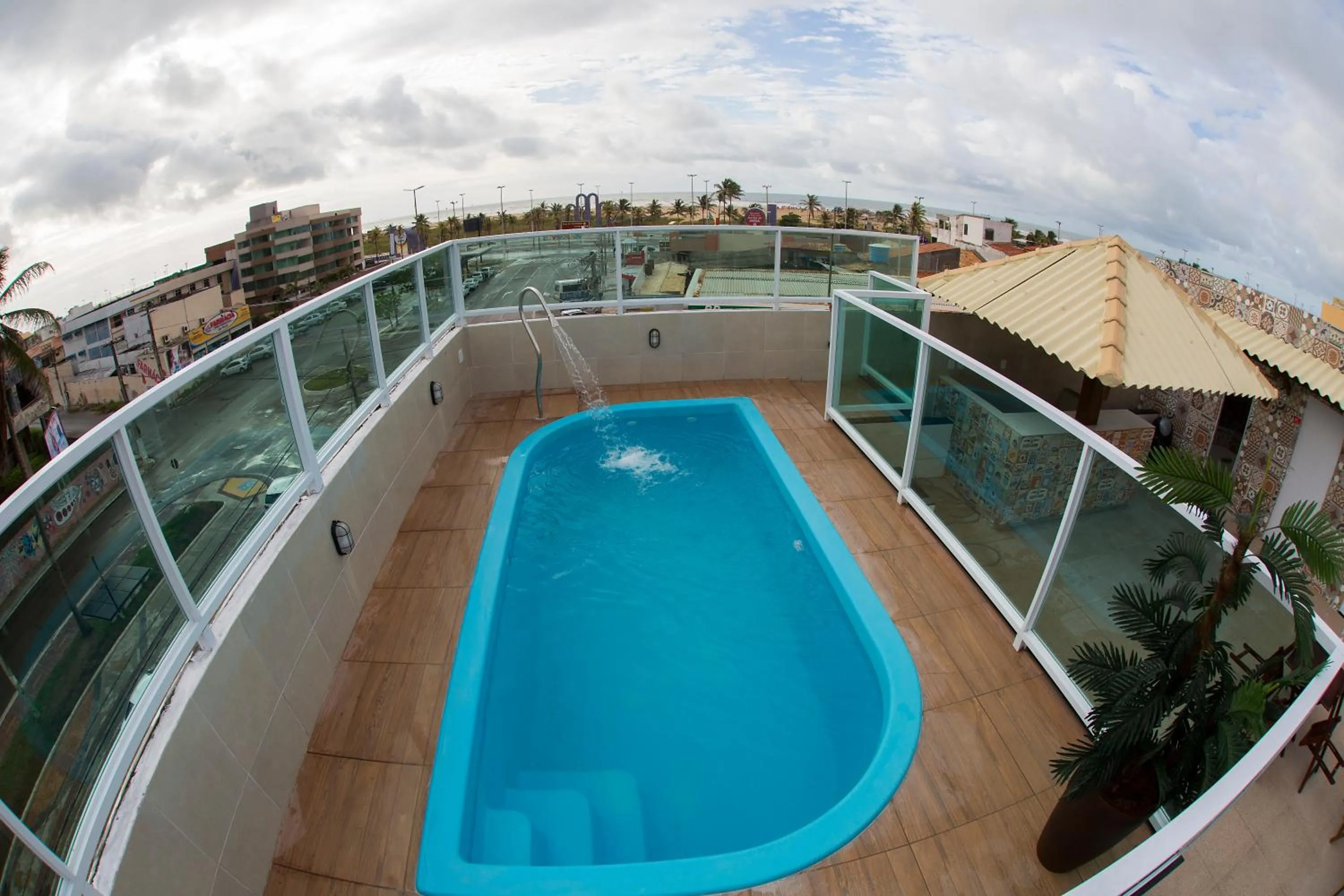 Swimming pool in Rede Andrade Araras
