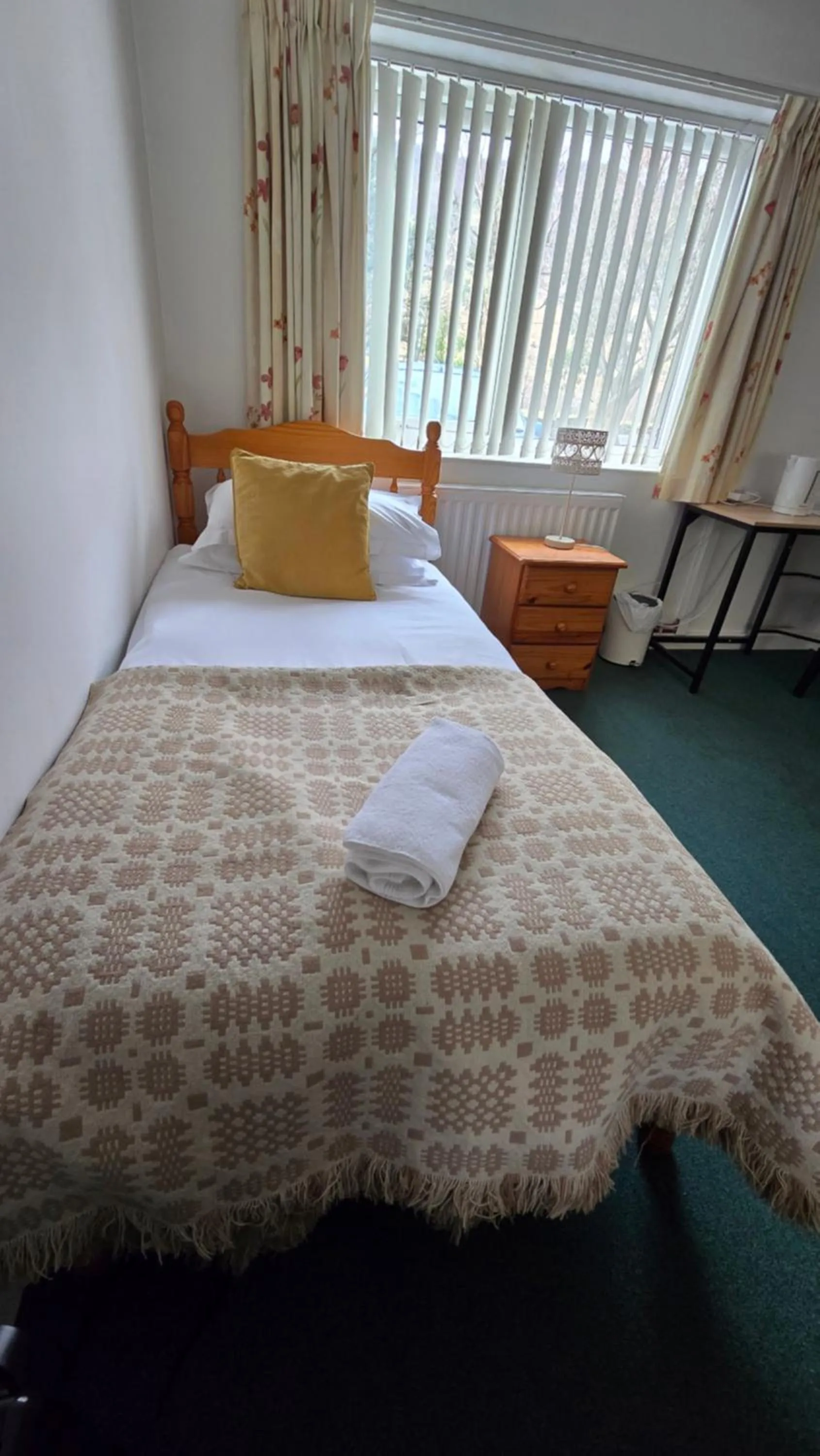 Bed in Snowdonia Mountain Lodge