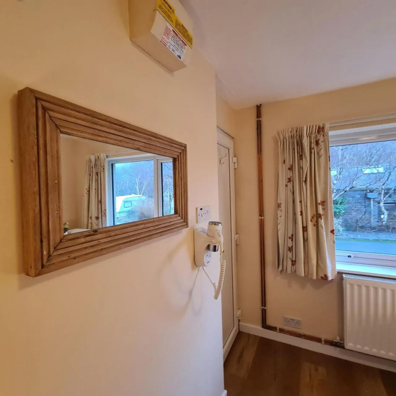 Snowdonia Mountain Lodge