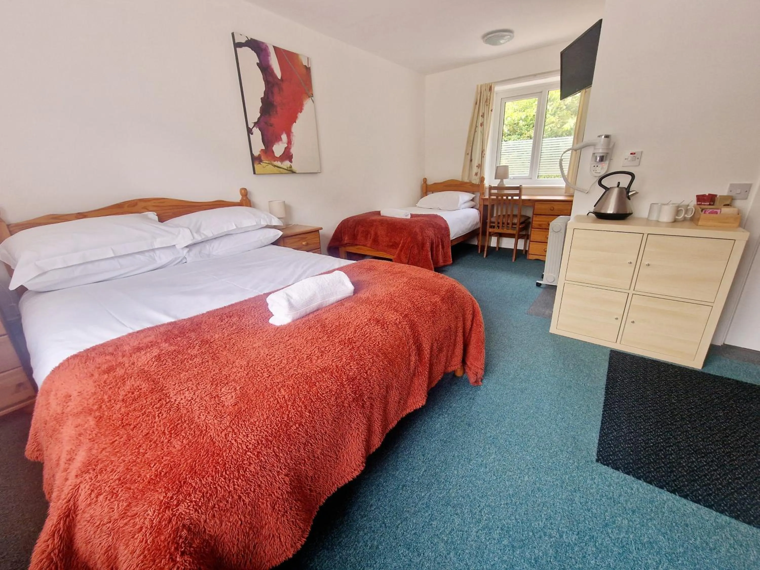 Bed in Snowdonia Mountain Lodge