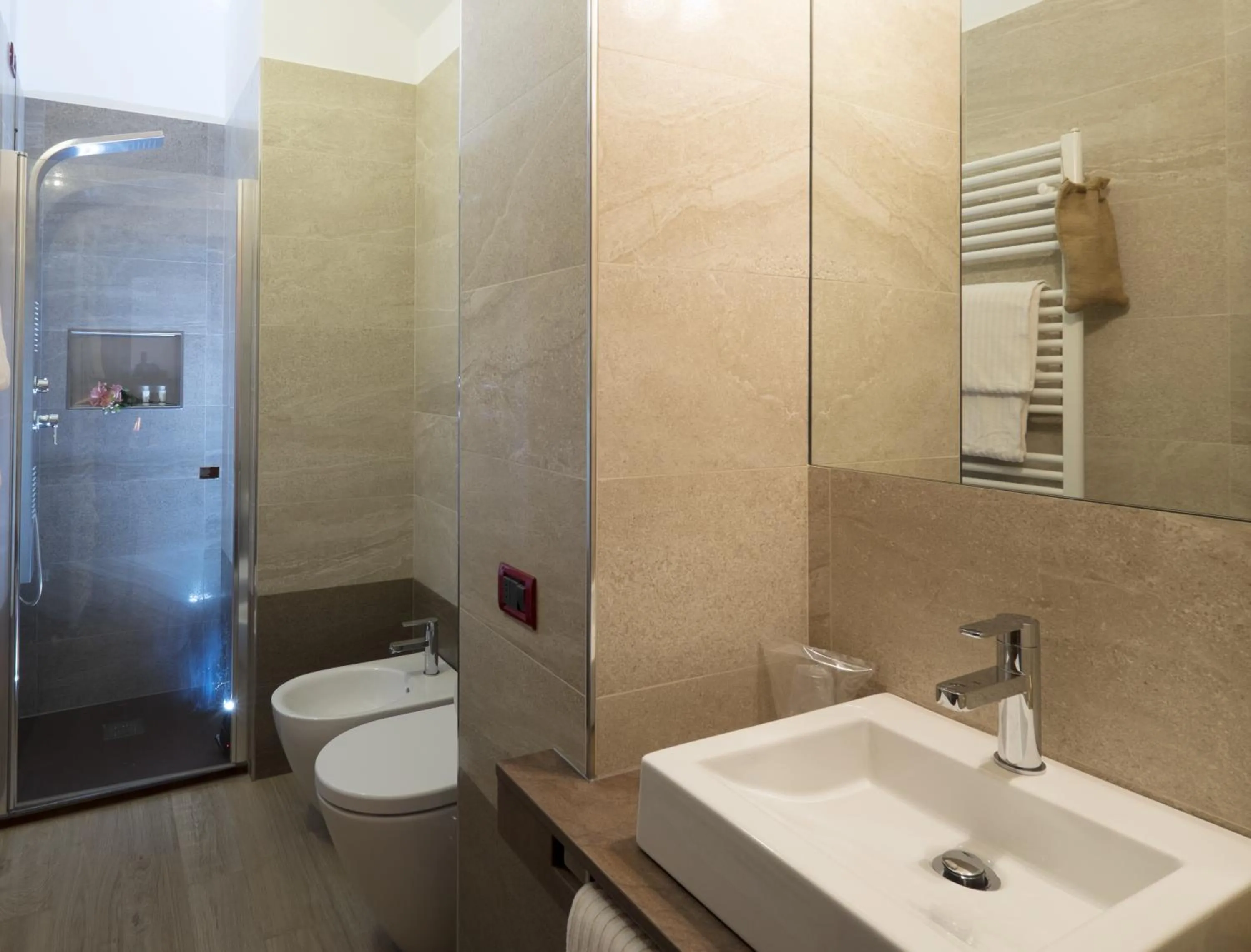 Bathroom in Residence Caffé Savona