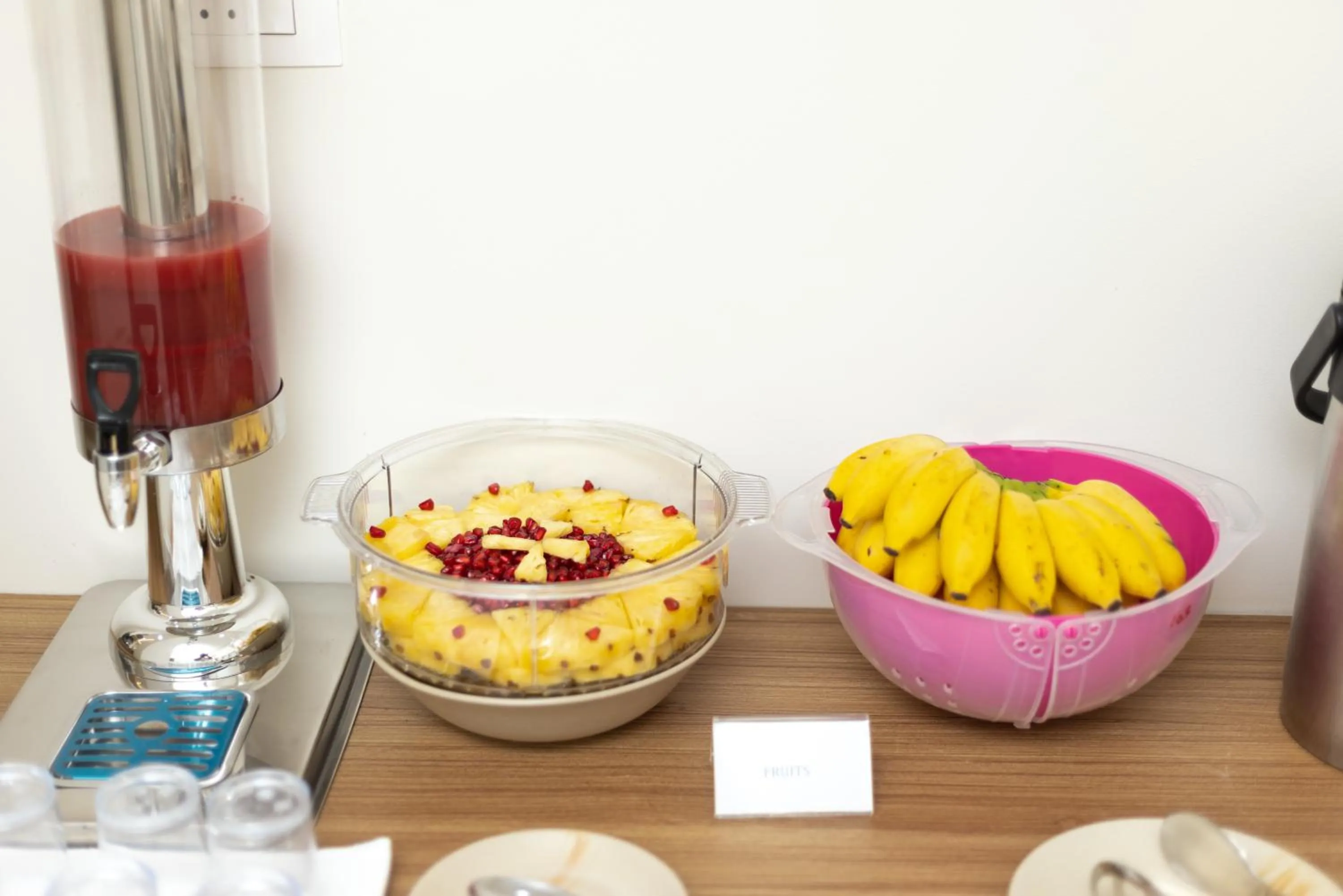 Food and drinks in ESAA Airport Hotel