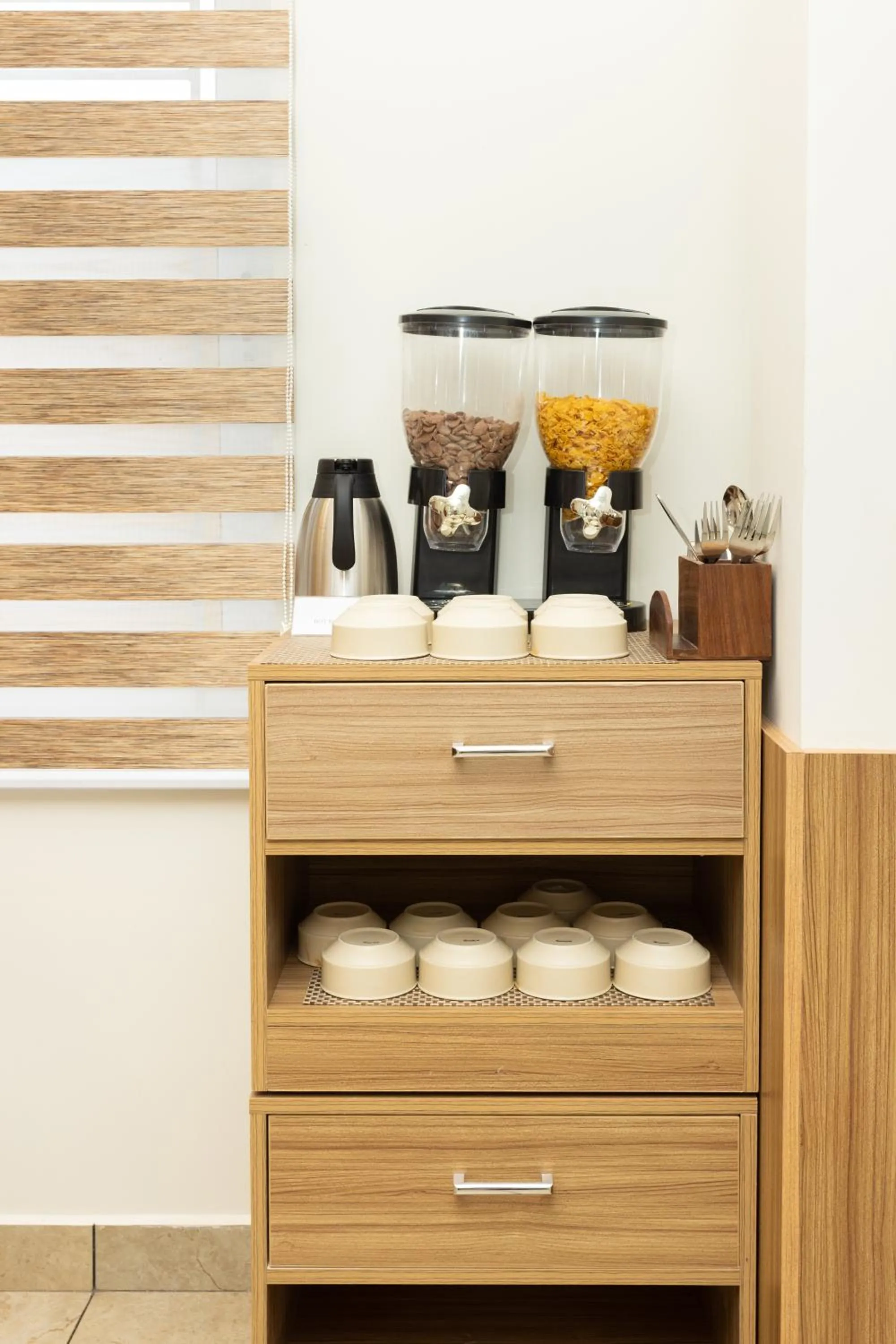 Breakfast in ESAA Airport Hotel