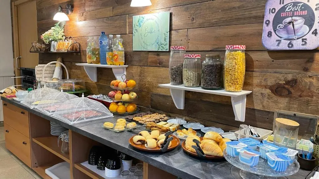 Breakfast in Aparthotel Sant Andreu