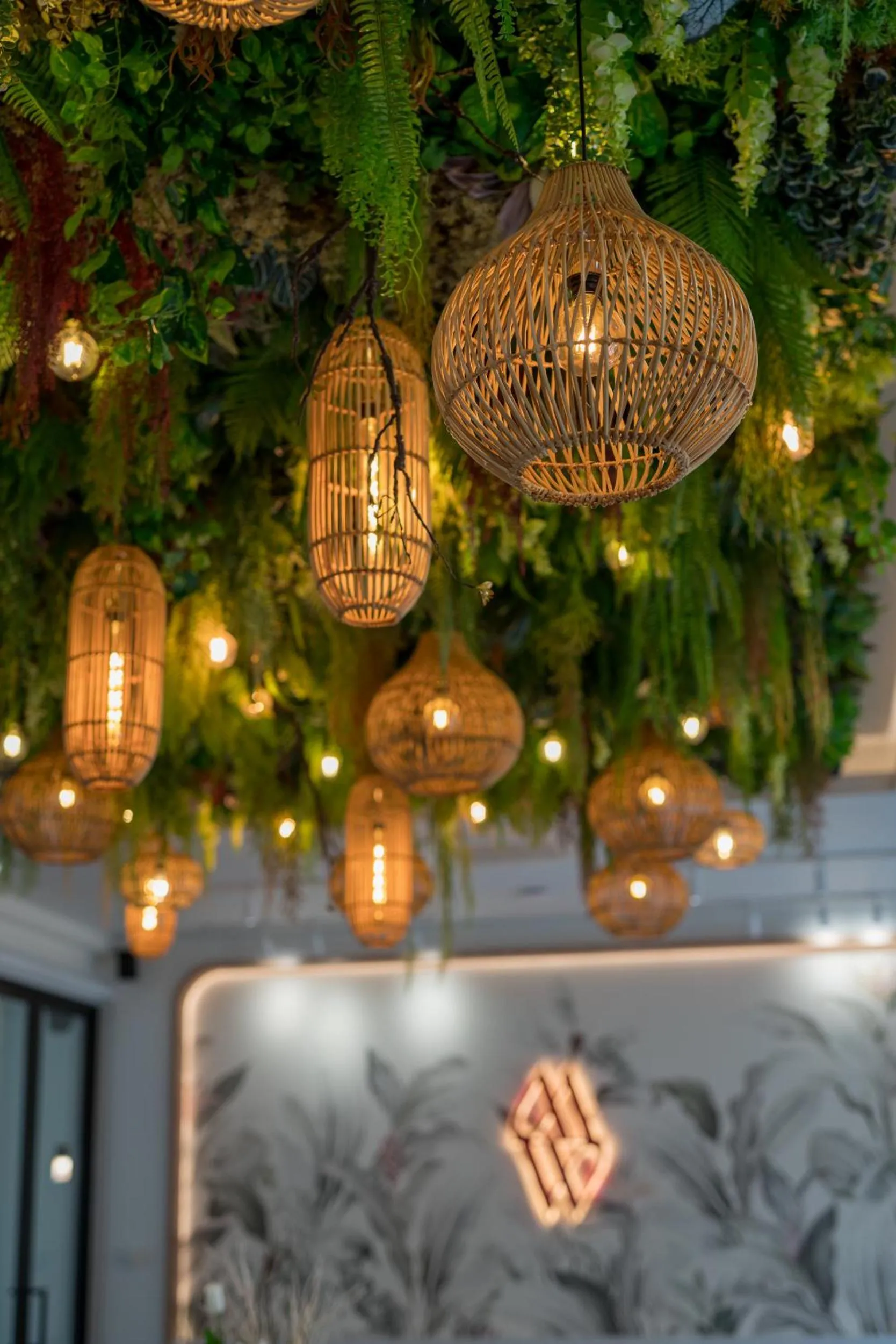 Restaurant/places to eat in Niranapa Boutique Resort