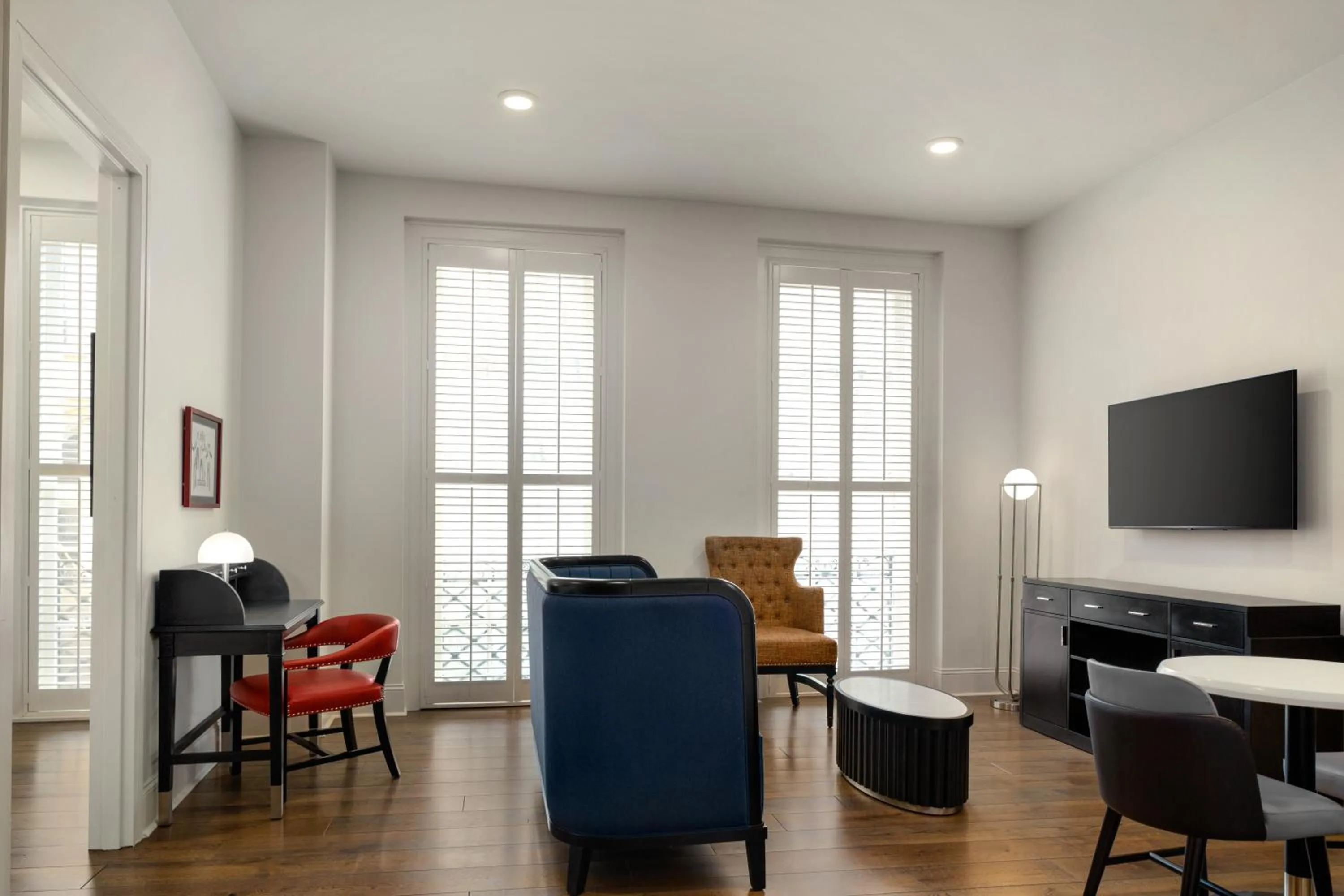 TV and multimedia in The Rubenstein Hotel