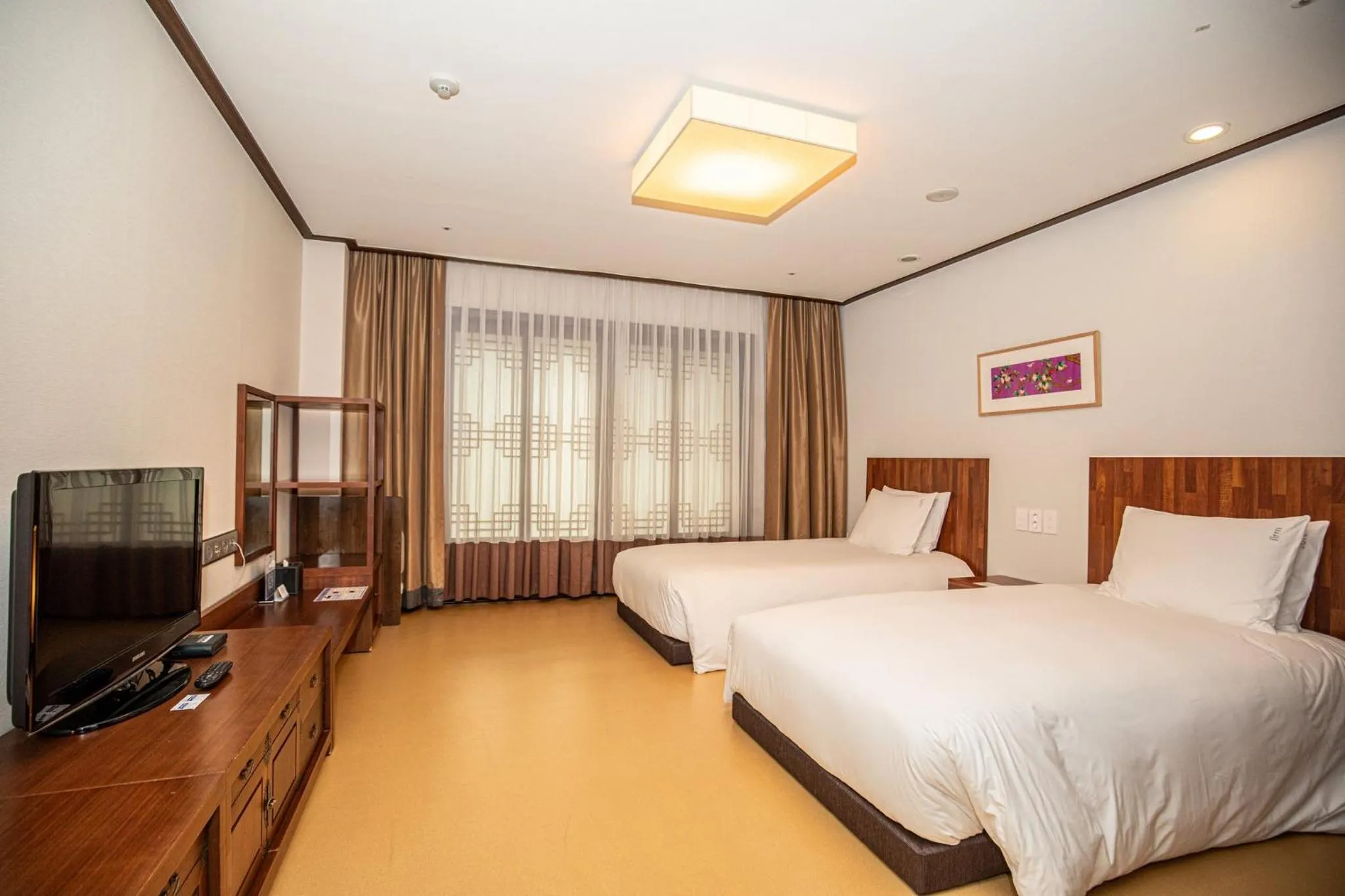 Photo of the whole room, Bed in Holiday Inn Resort Alpensia Pyeongchang by IHG