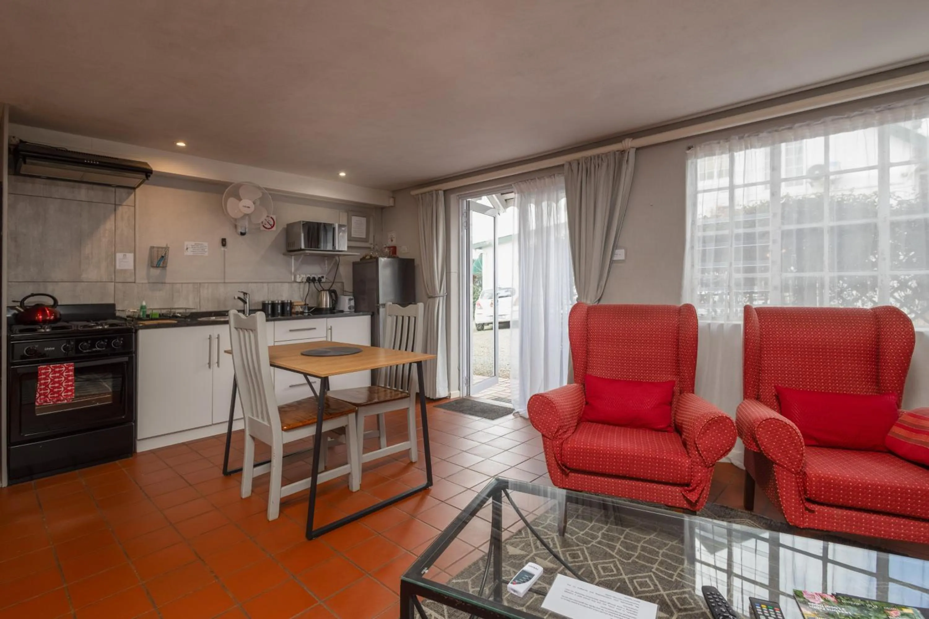 Photo of the whole room in Gateside Guesthouse