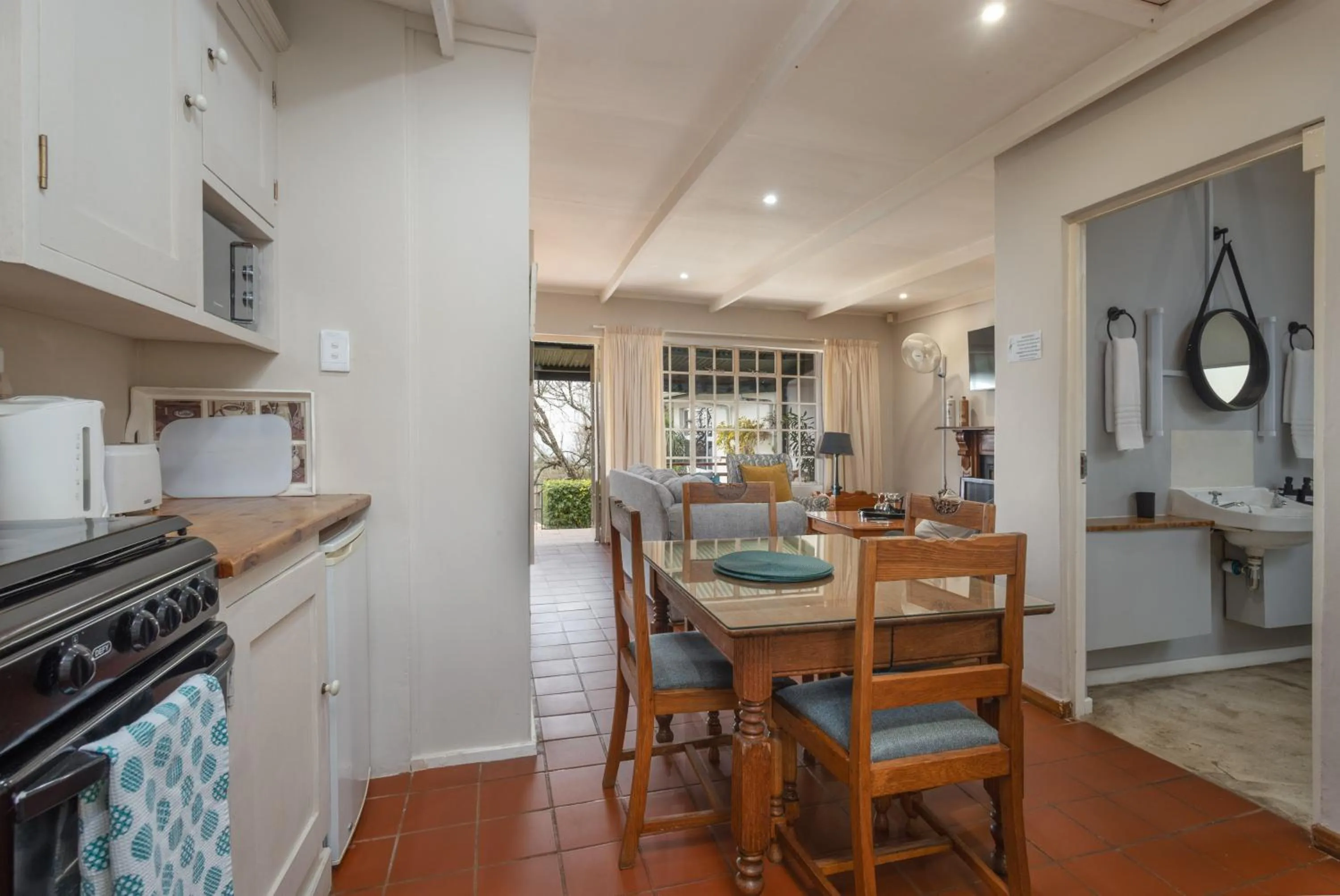 Dining area in Gateside Guesthouse