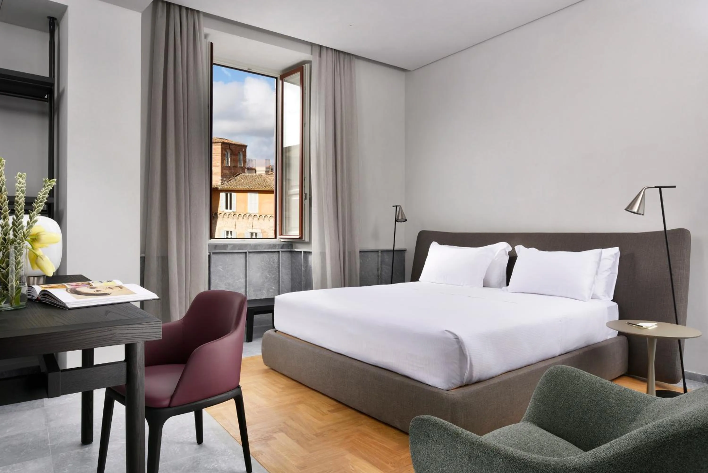 Photo of the whole room, Bed in Locanda della Posta, The Bank