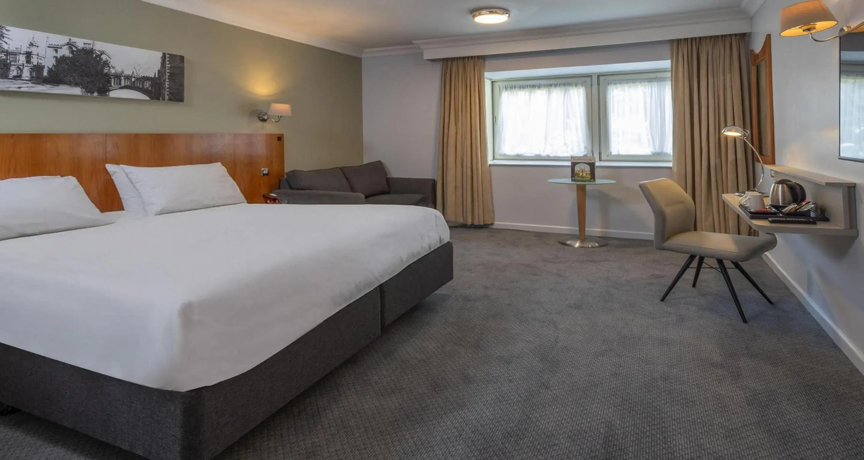 Superior Family Room in Cambridge Bar Hill Hotel, BW Signature Collection Superior Family Room in Cambridge Bar Hill Hotel, BW Signature Collection