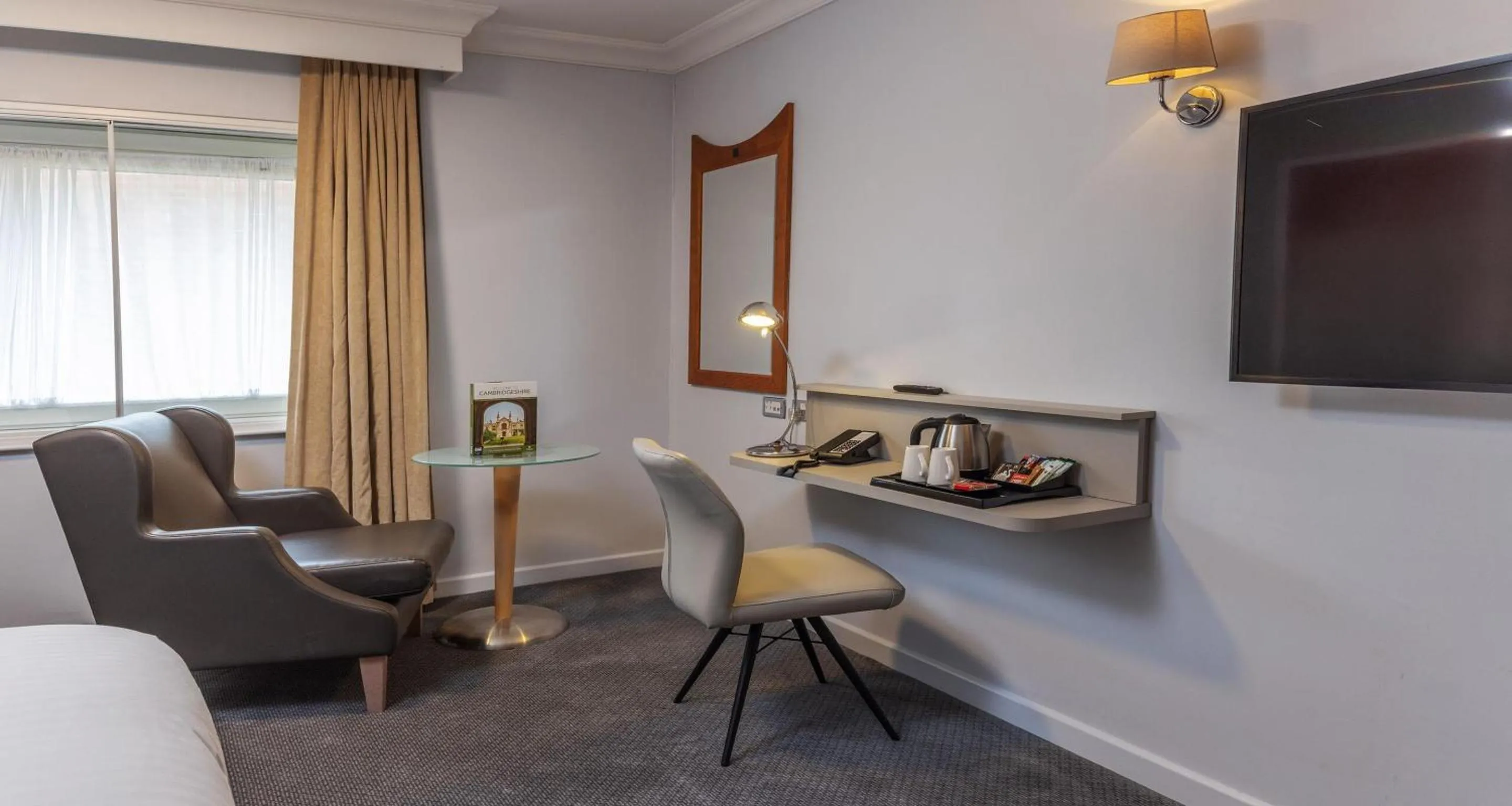 Bedroom in Cambridge Bar Hill Hotel, BW Signature Collection