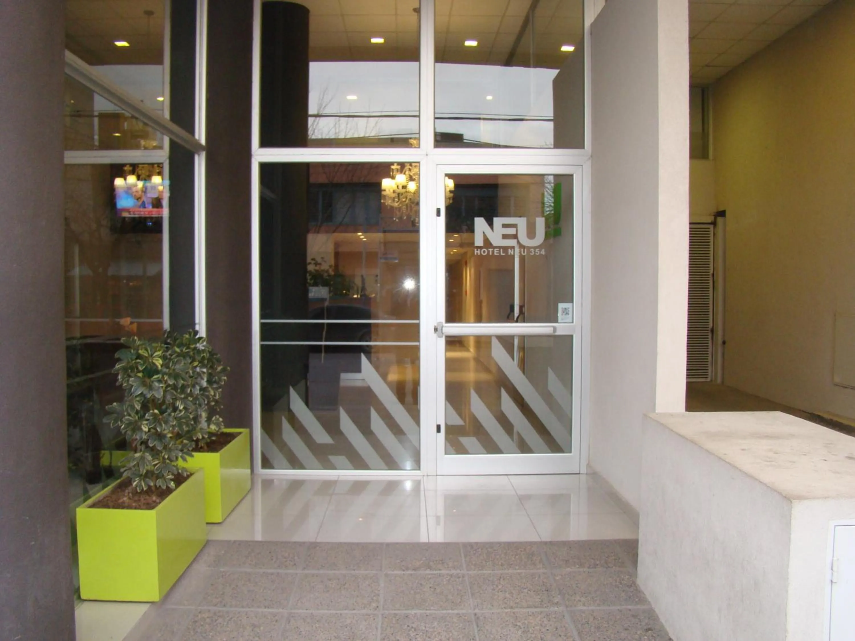 Facade/entrance in Hotel NEU 354