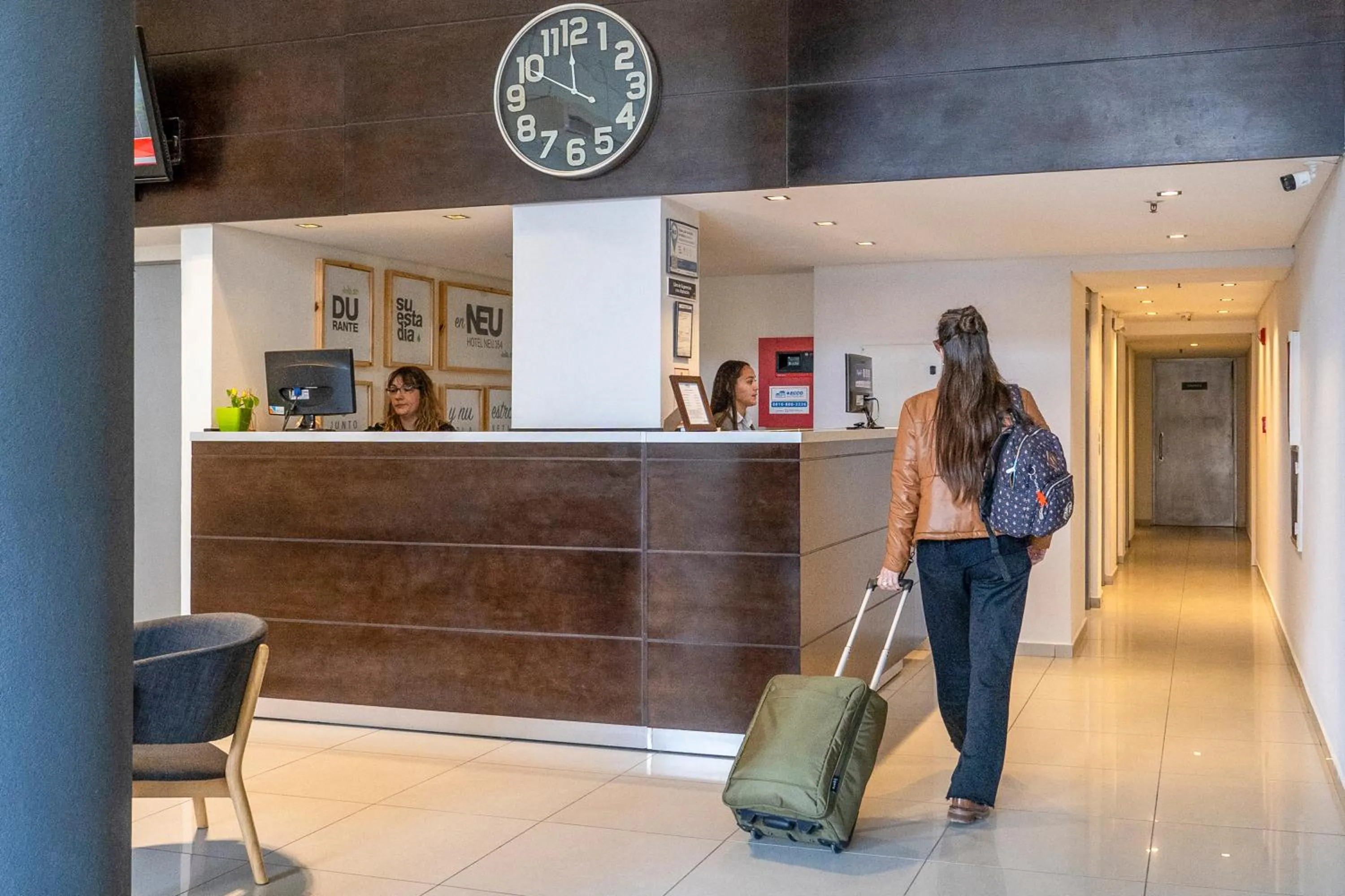 Lobby or reception in Hotel NEU 354