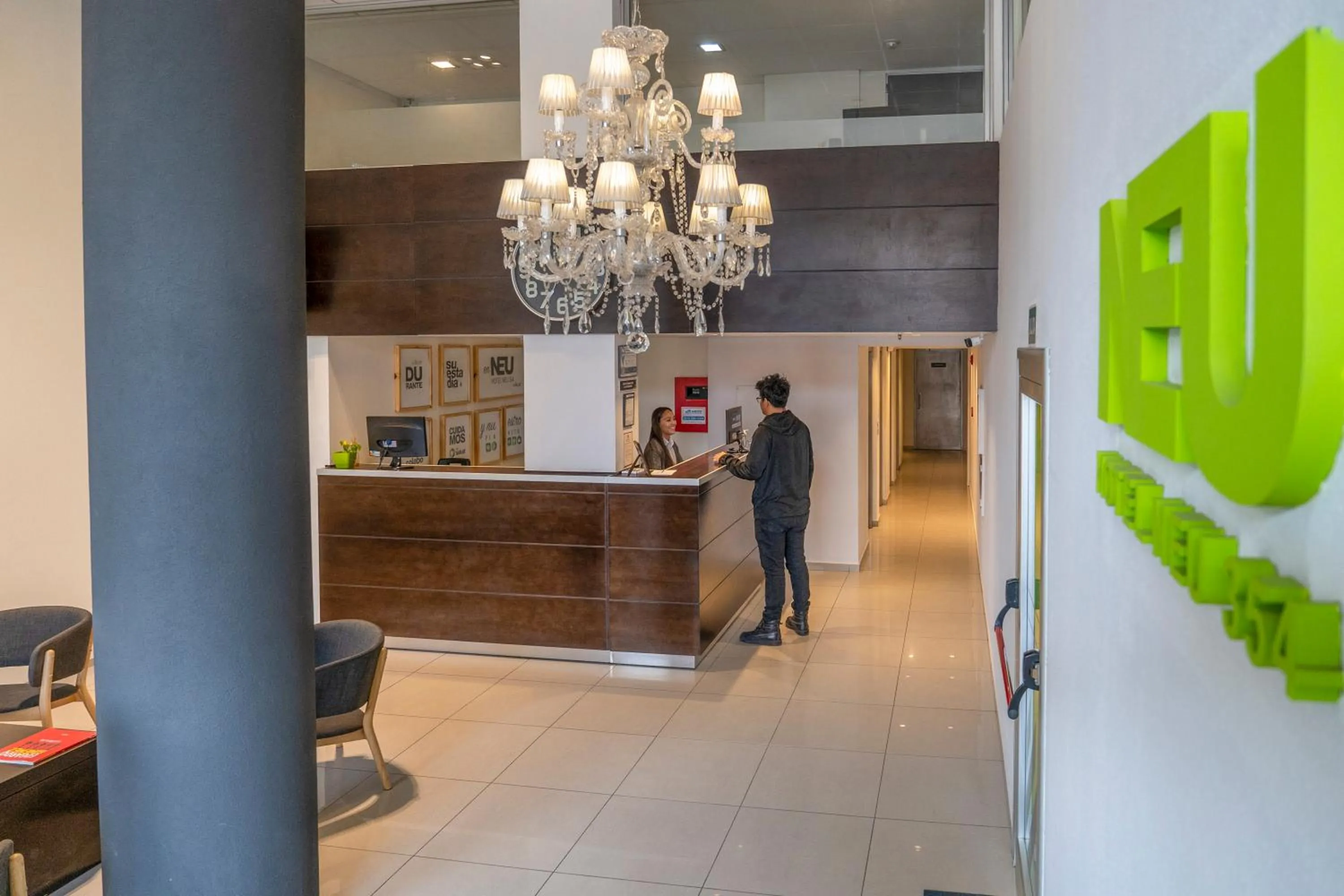 Lobby or reception in Hotel NEU 354