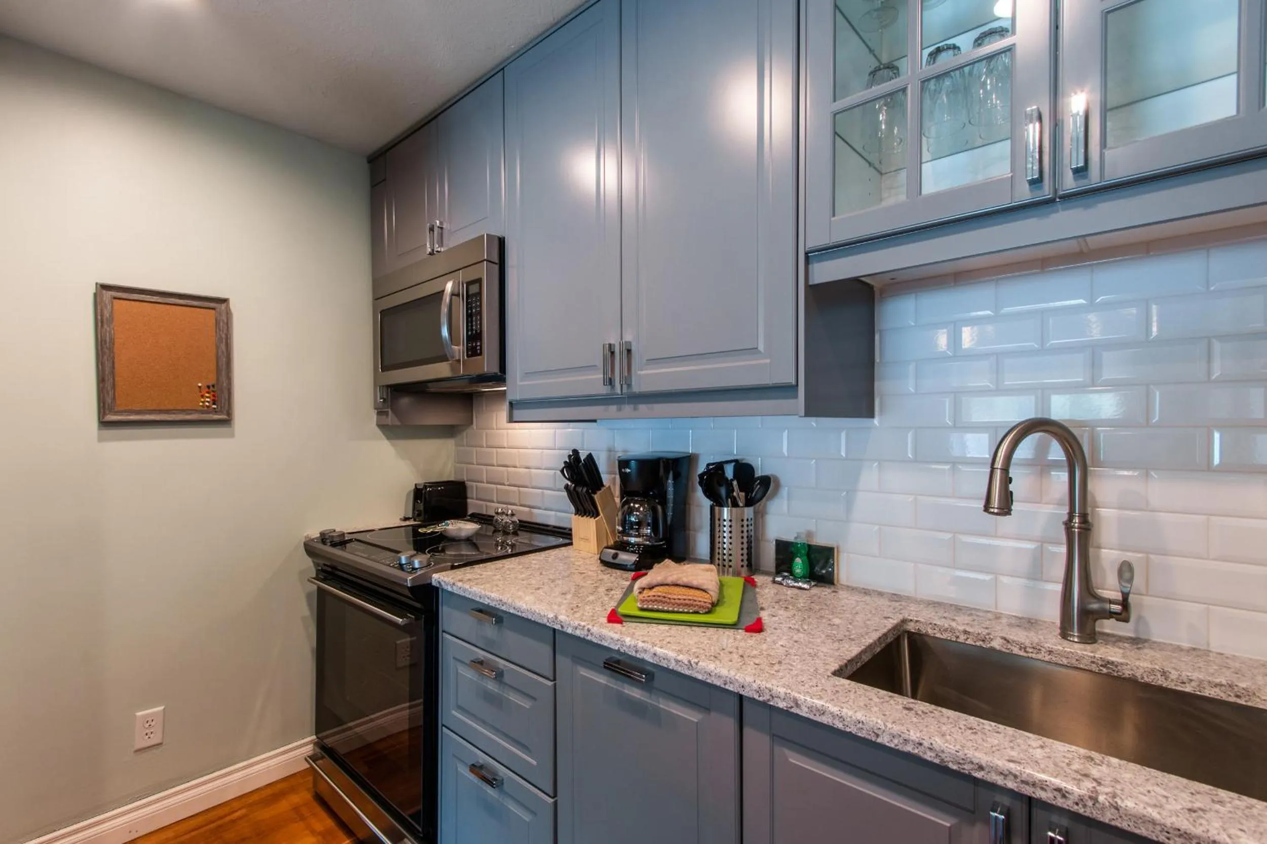 Kitchen or kitchenette in Hidden Creek by All Seasons Resort Lodging