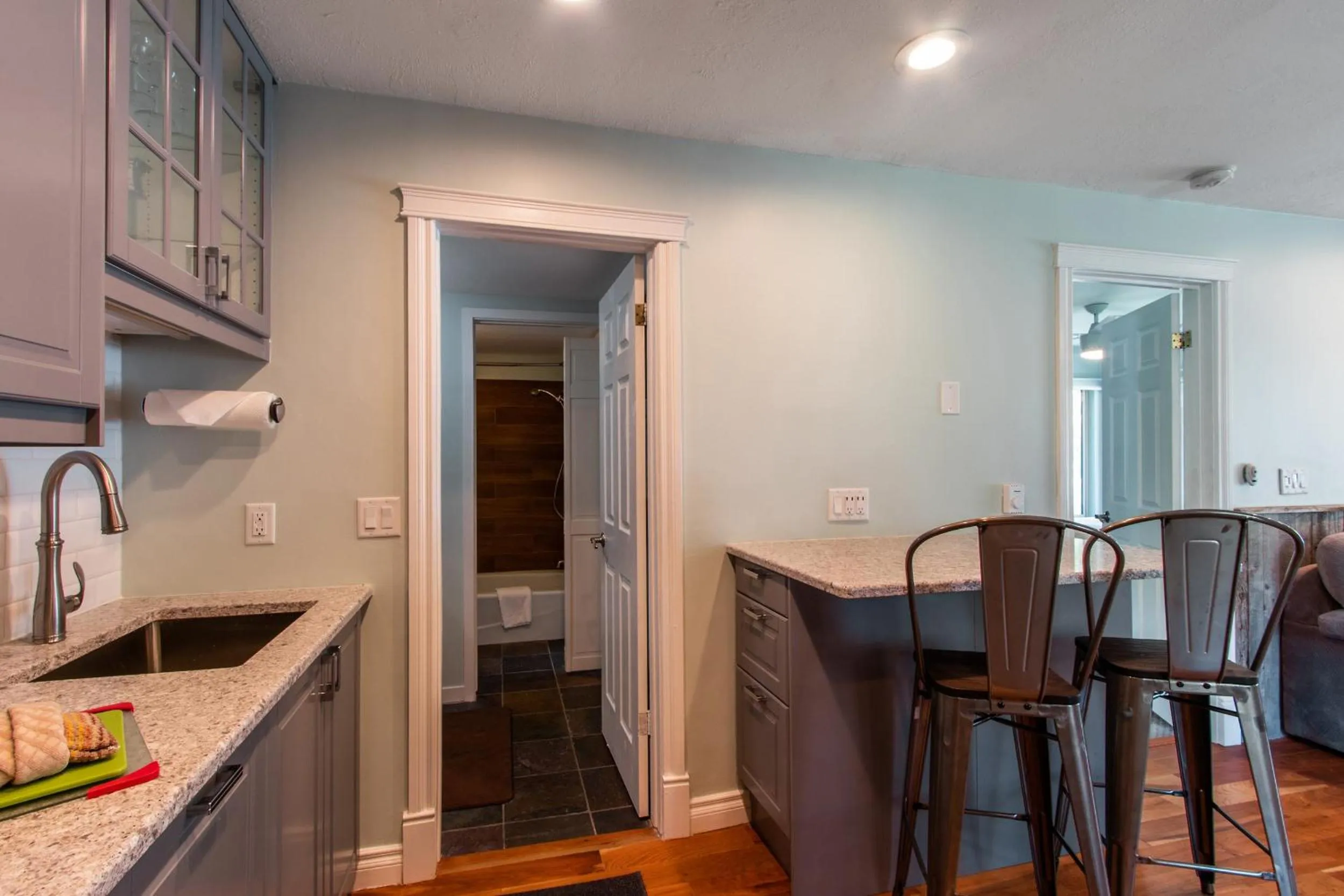 Kitchen or kitchenette in Hidden Creek by All Seasons Resort Lodging