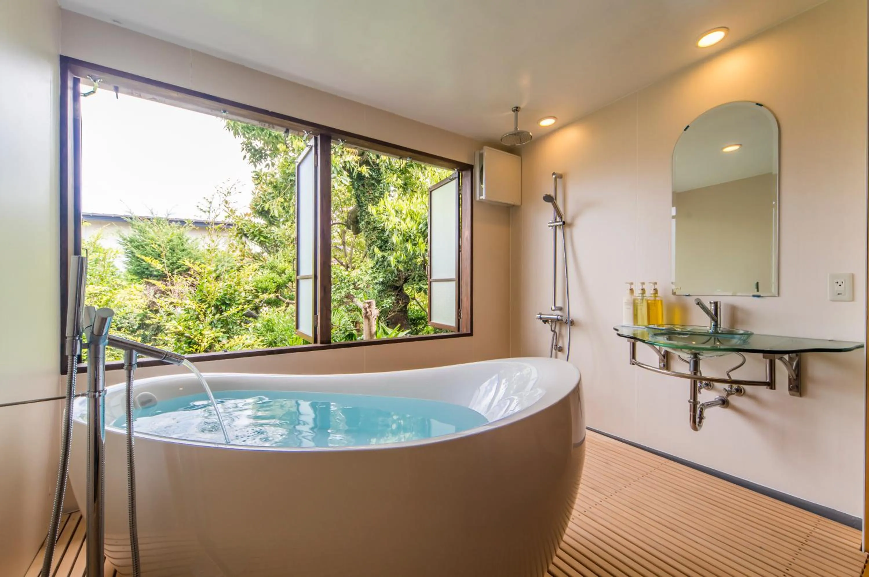 Bathroom in Kakujoro