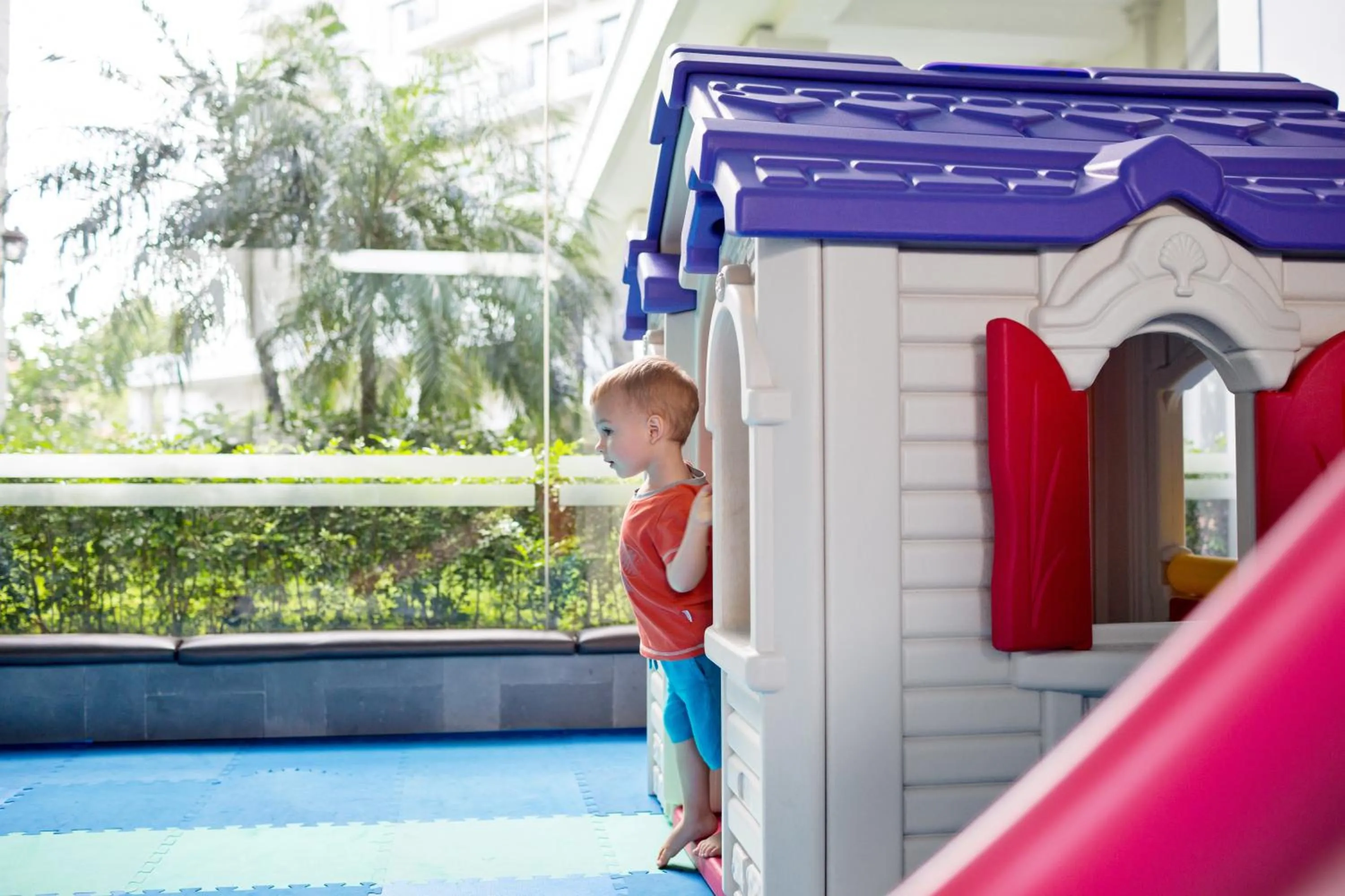 Children play ground in Elegant Suites Westlake