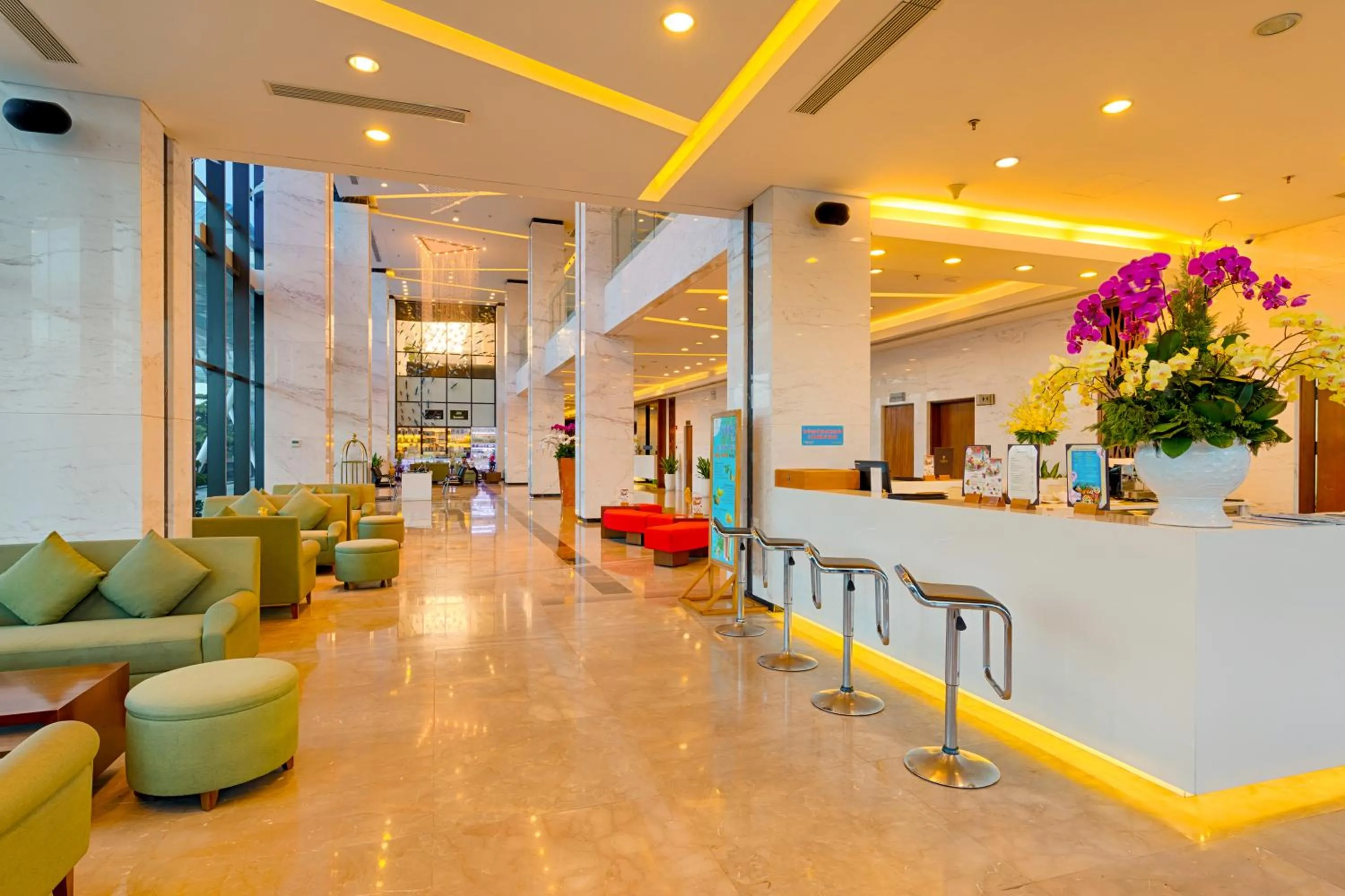 Lobby or reception in Grand Tourane Hotel Da Nang