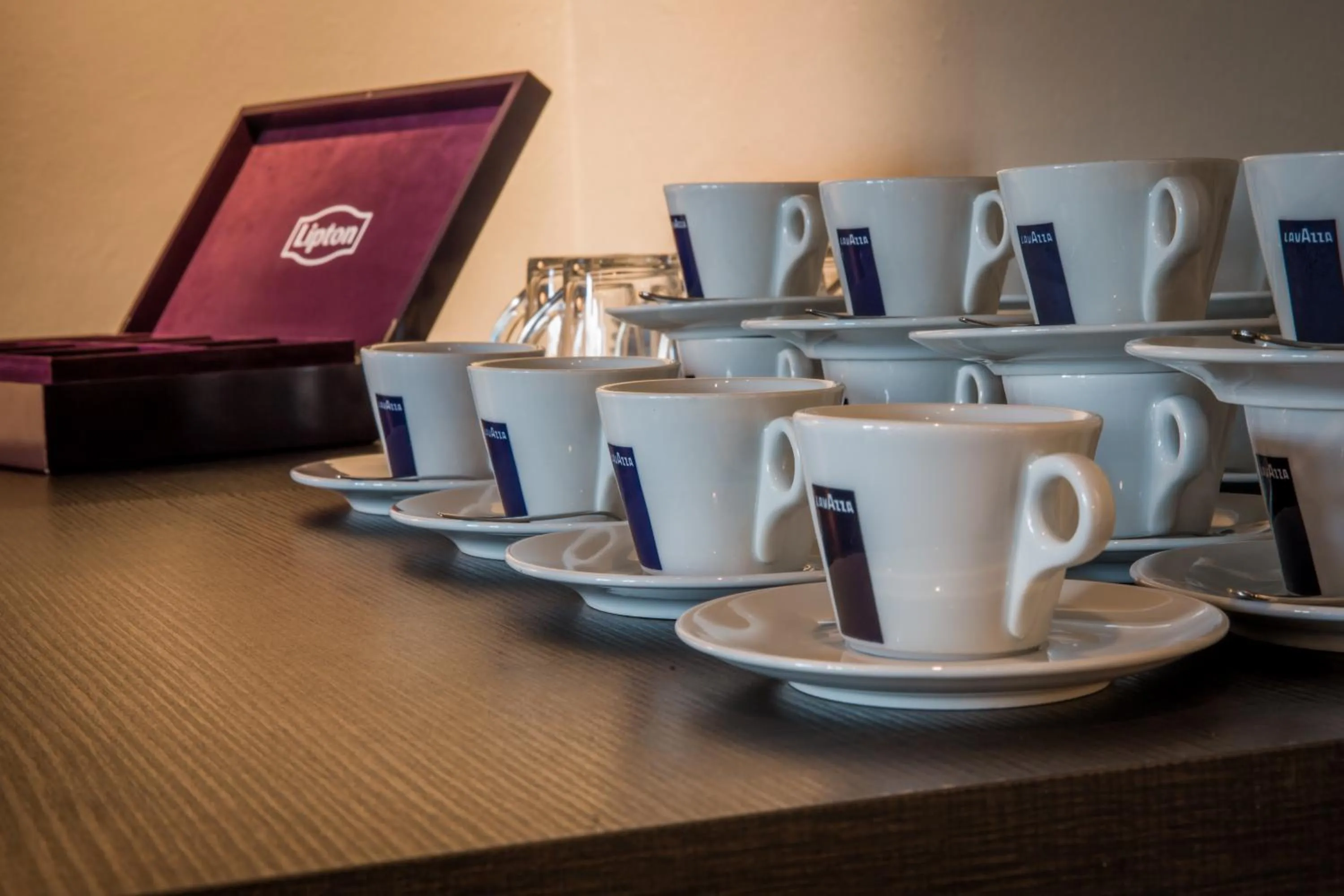 Coffee/tea facilities in Fletcher Landgoedhotel Renesse