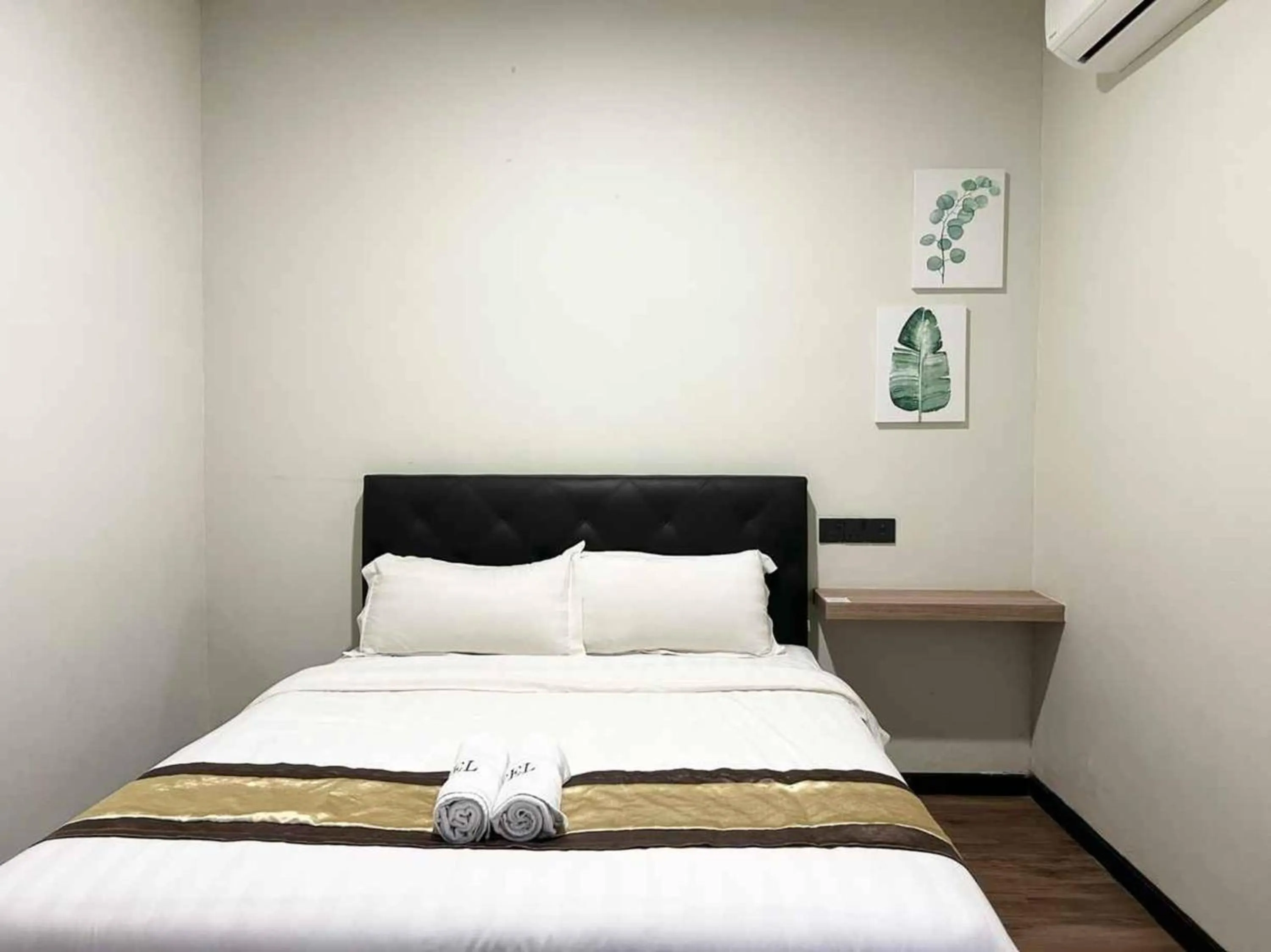 Bedroom, Bed in Collection O Malacca Near St John's Fort Formerly Gill Garden