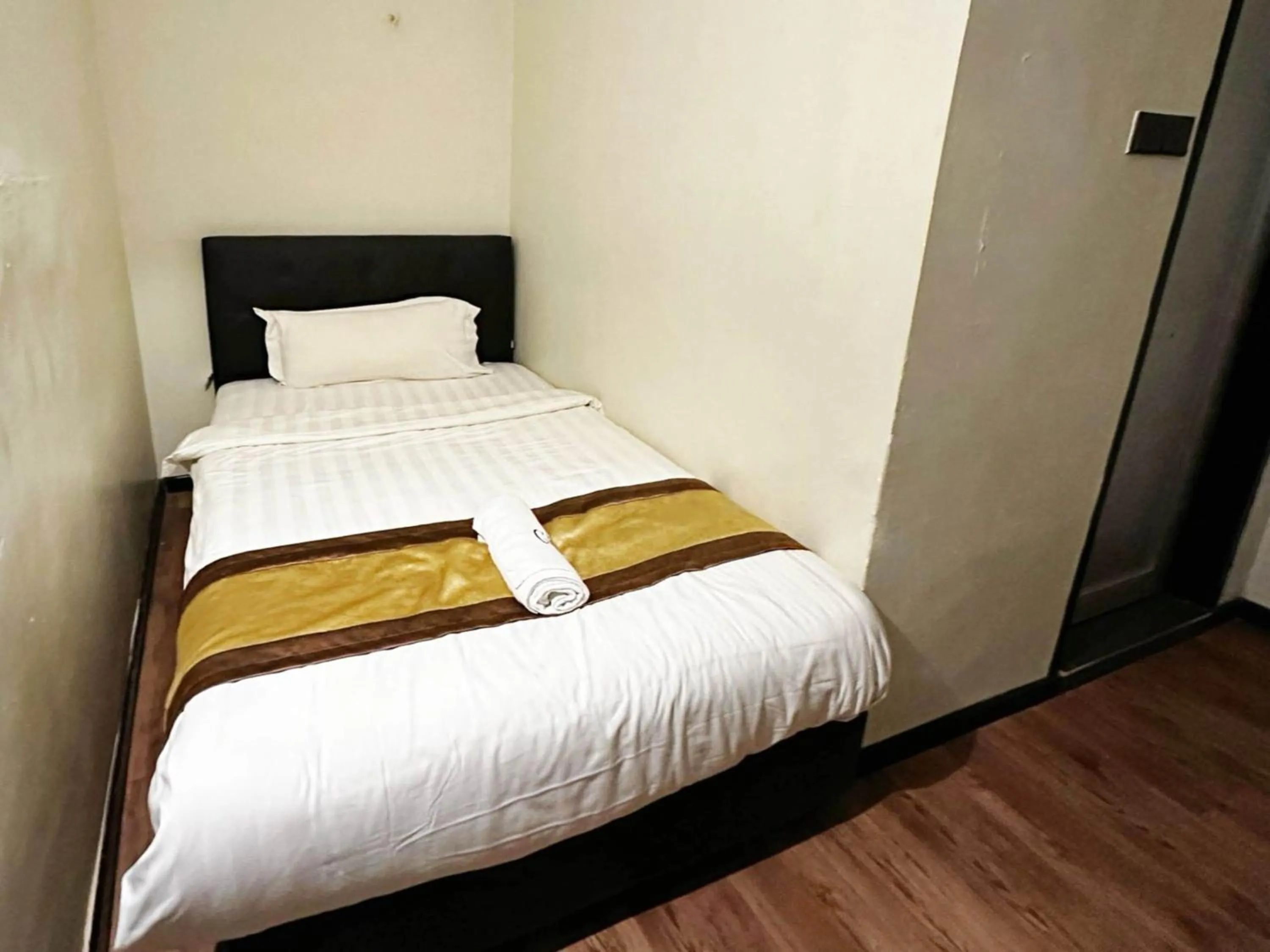 Bedroom, Bed in Collection O Malacca Near St John's Fort Formerly Gill Garden