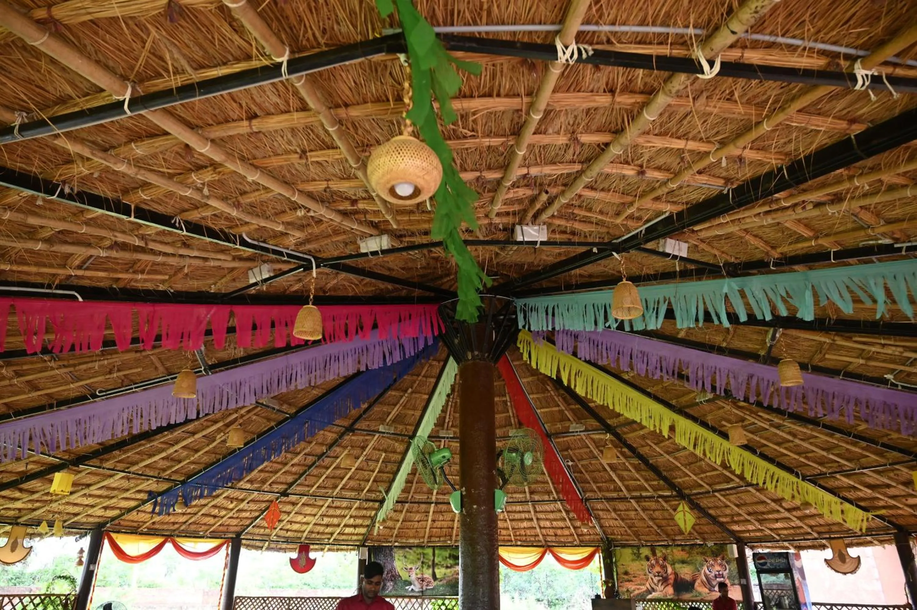 Restaurant/places to eat in Gramya Resort