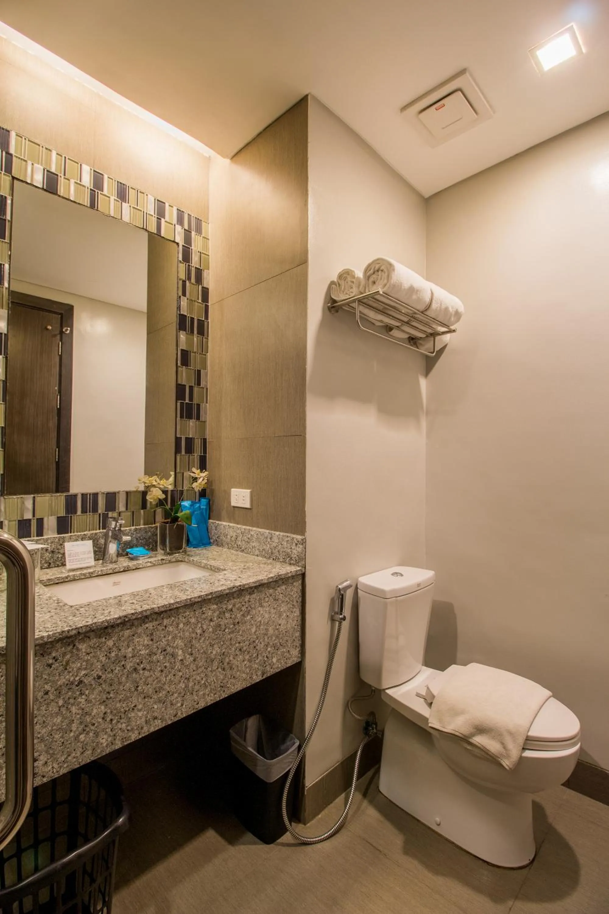 Bathroom in Bayfront Hotel Cebu North Reclamation