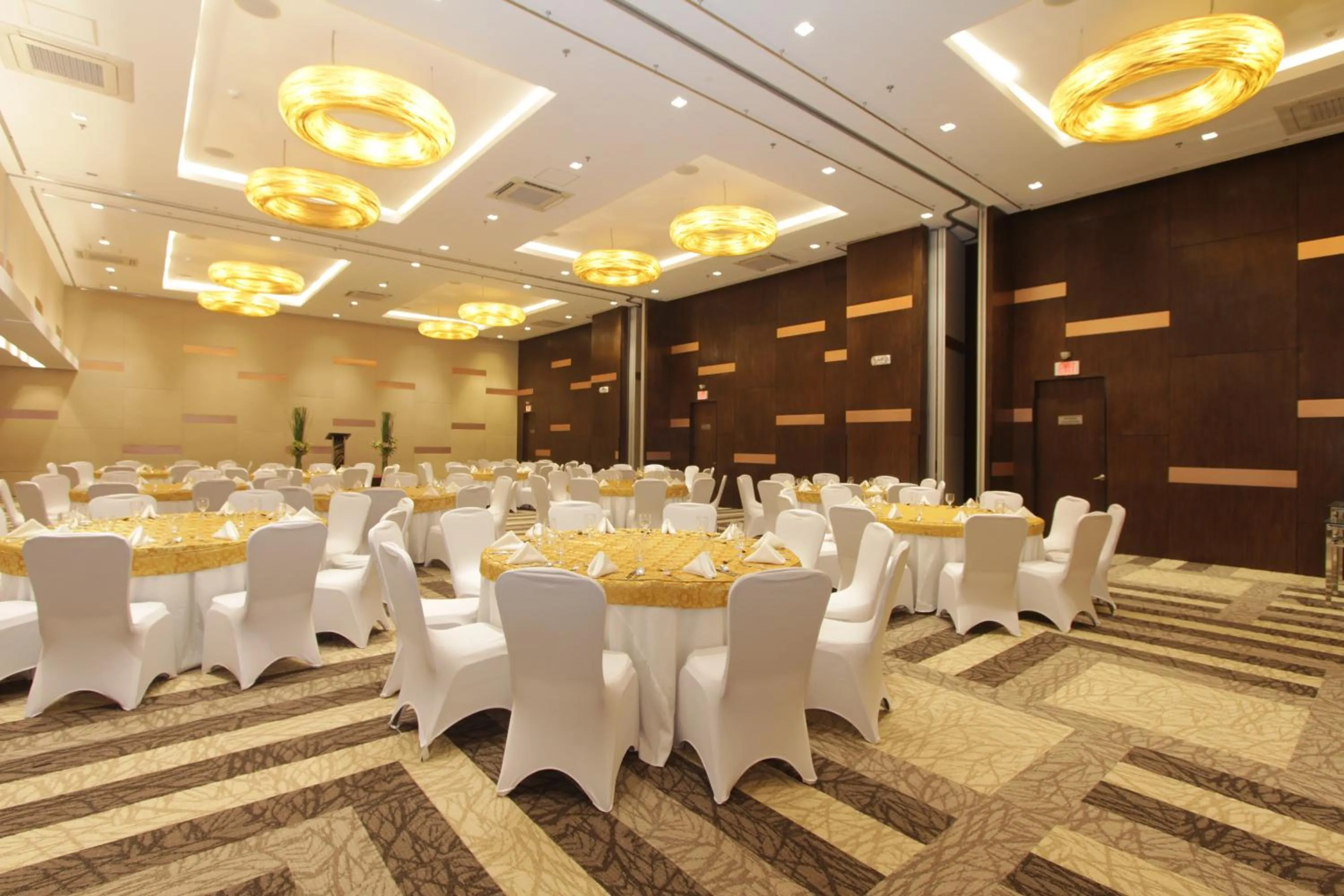 Banquet/Function facilities in Bayfront Hotel Cebu North Reclamation