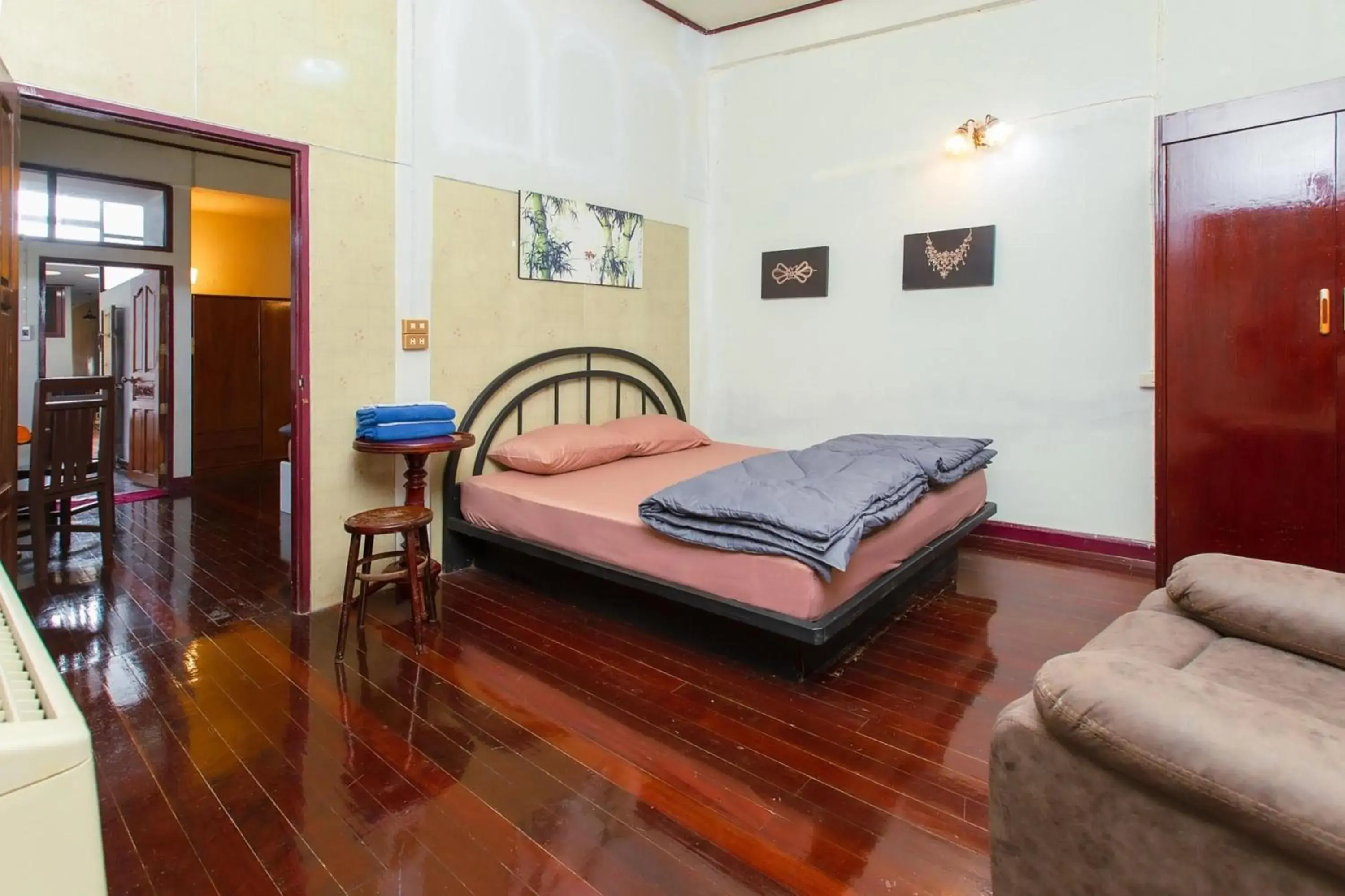 OYO 75469 Baan Kong Hostel OYO 75469 Baan Kong Hostel