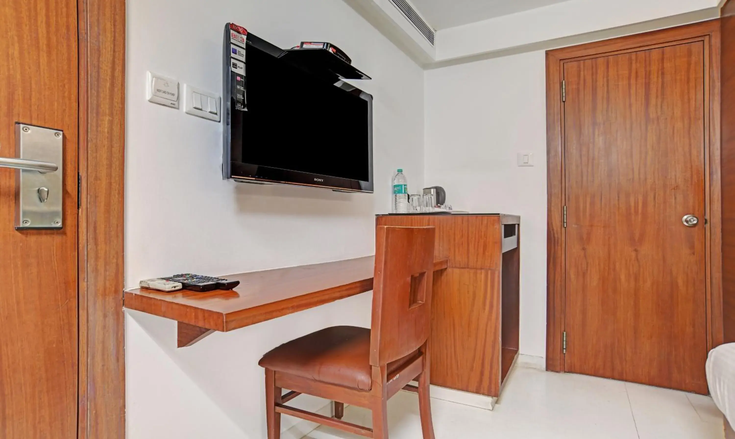 Standard Double Room - single occupancy in Treebo Trend Cherry Tree Standard Double Room - single occupancy in Treebo Trend Cherry Tree