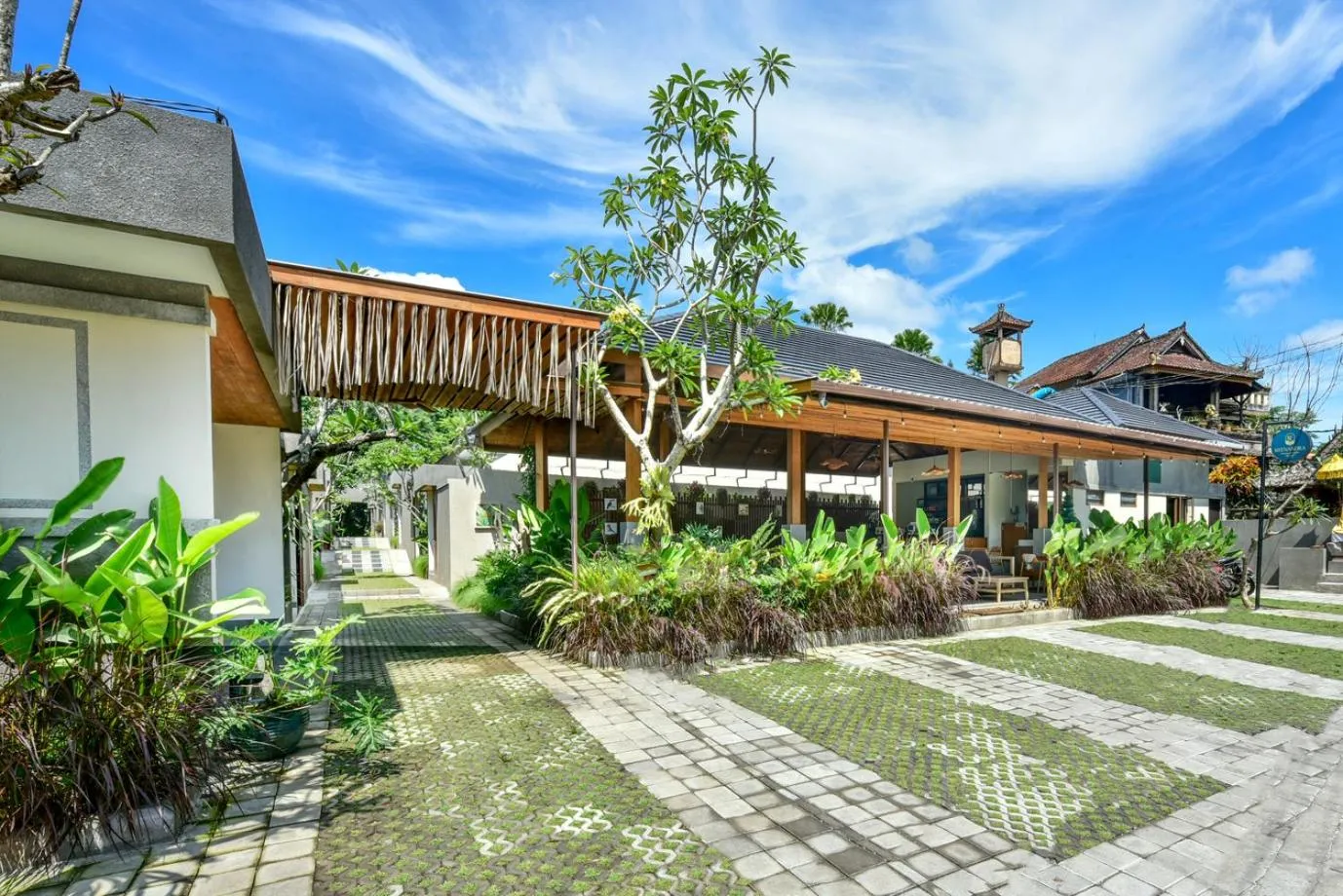 Property building in Mahayoga Ubud Private Pool Villa Spa And Resto