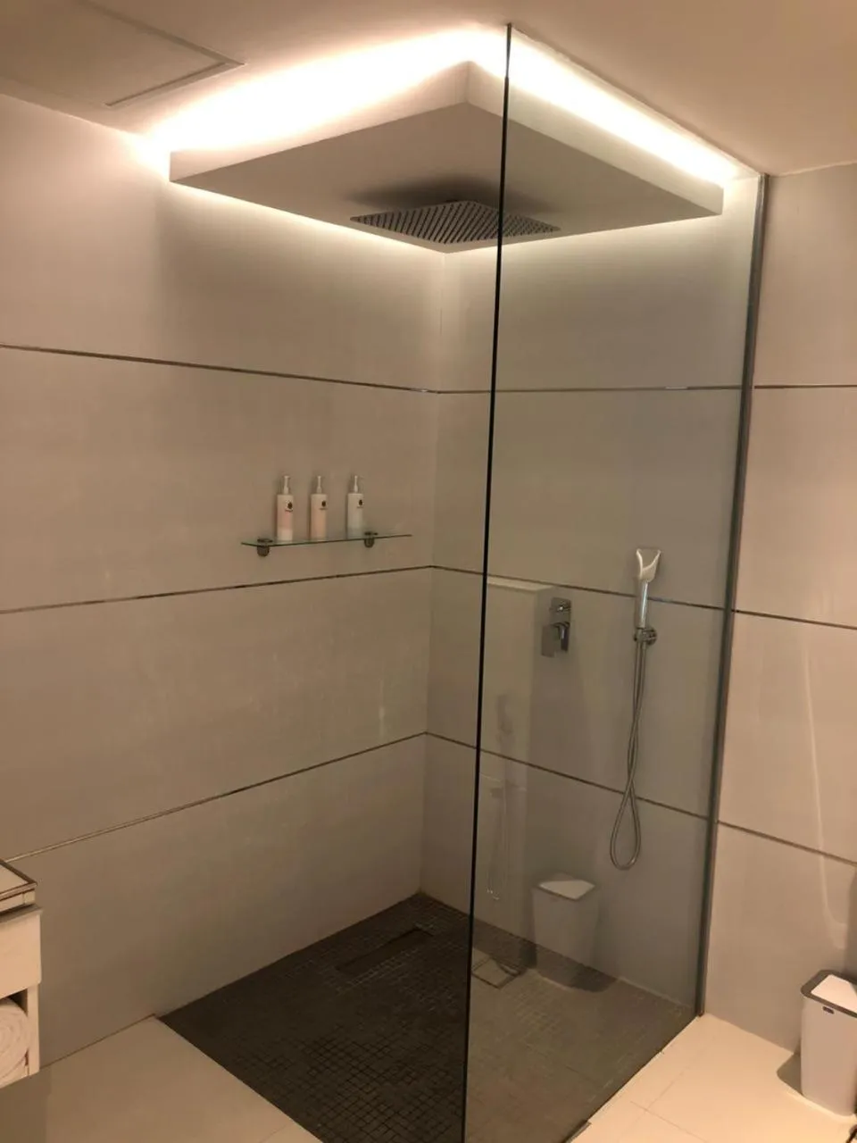 Bathroom in Agandau House