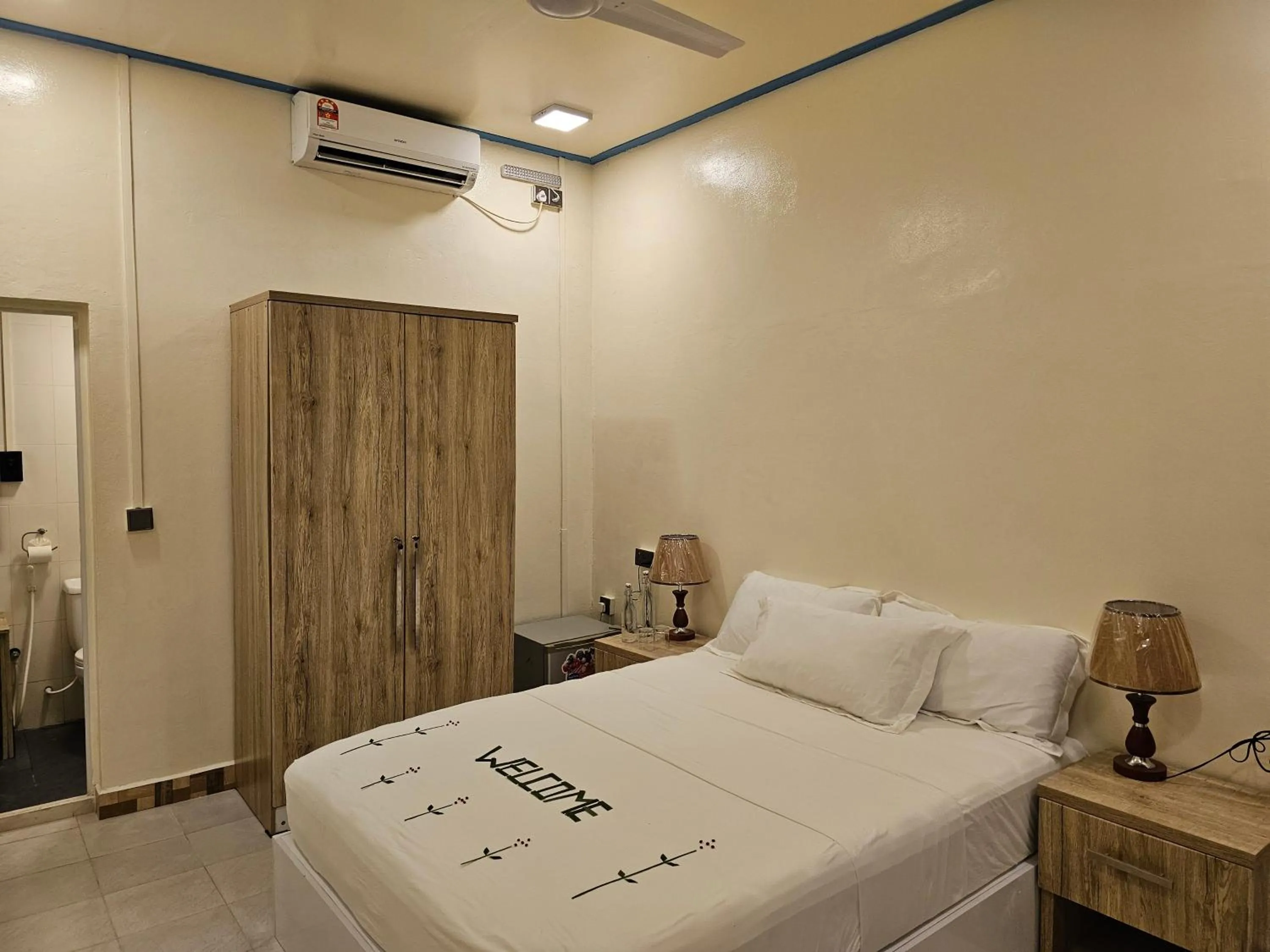 Photo of the whole room in Island Luxury Fehendhoo