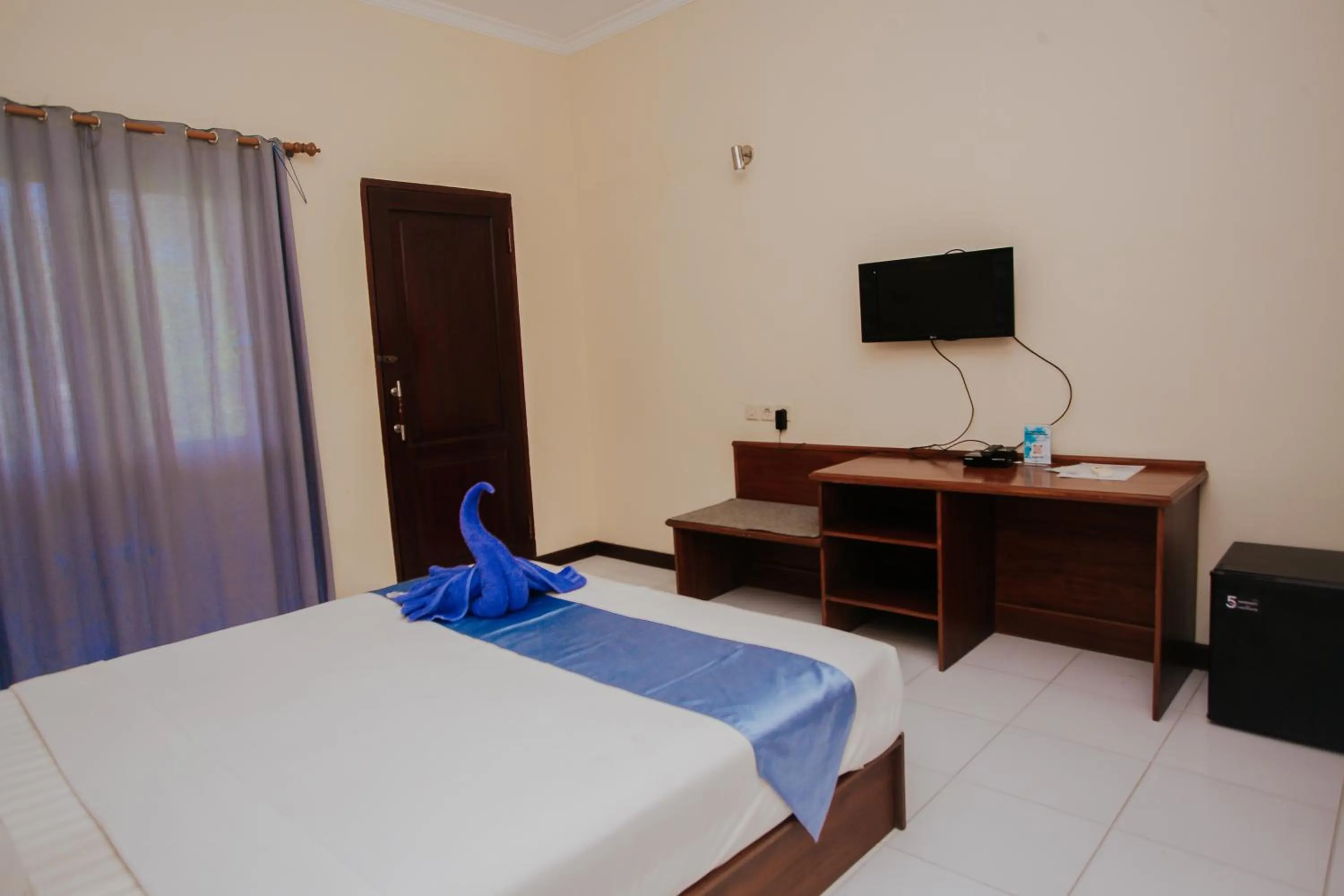 Bed in Medana Bay Marina