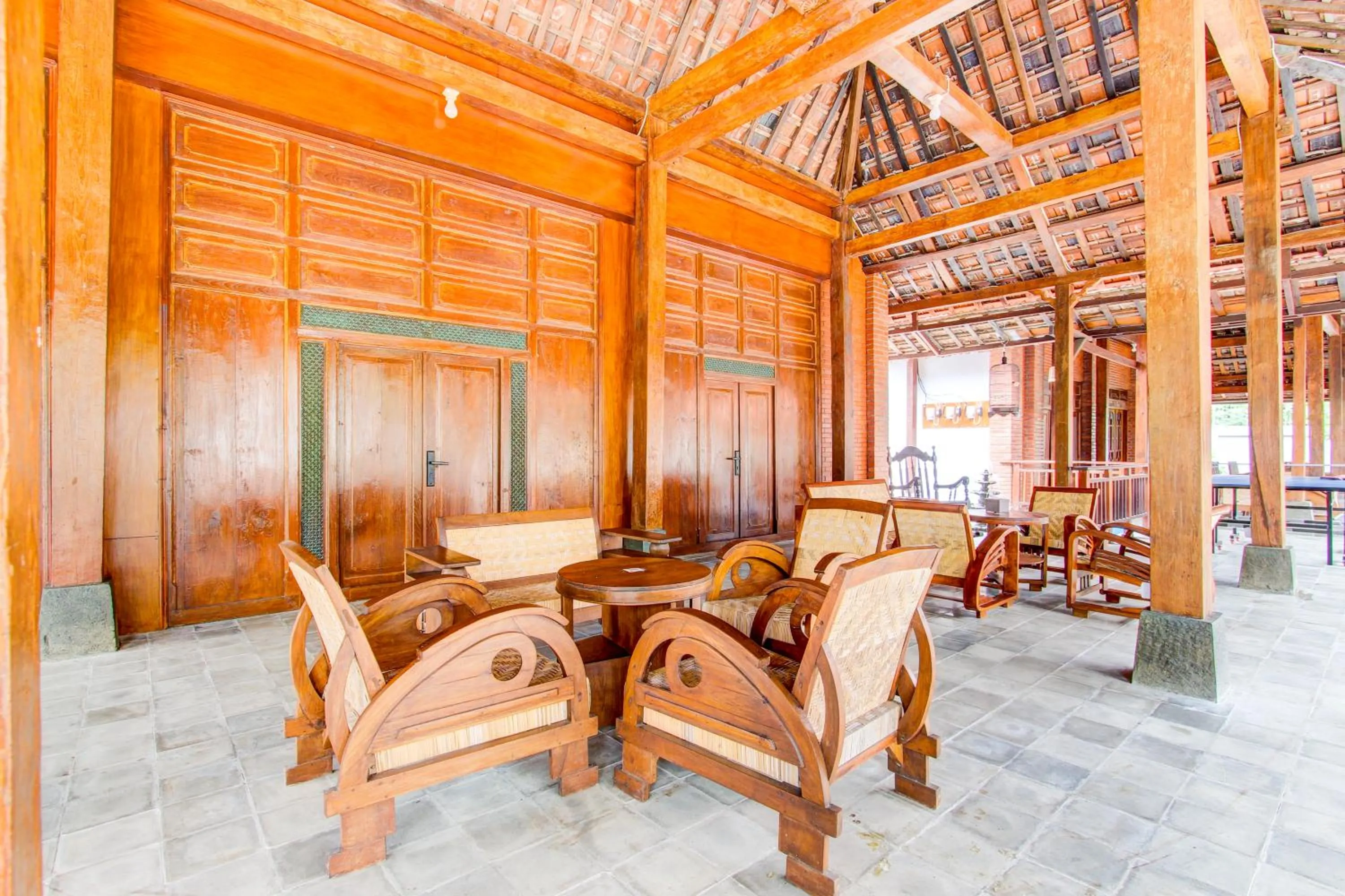 Lobby or reception in Capital O 93873 Sokkyo Homestay