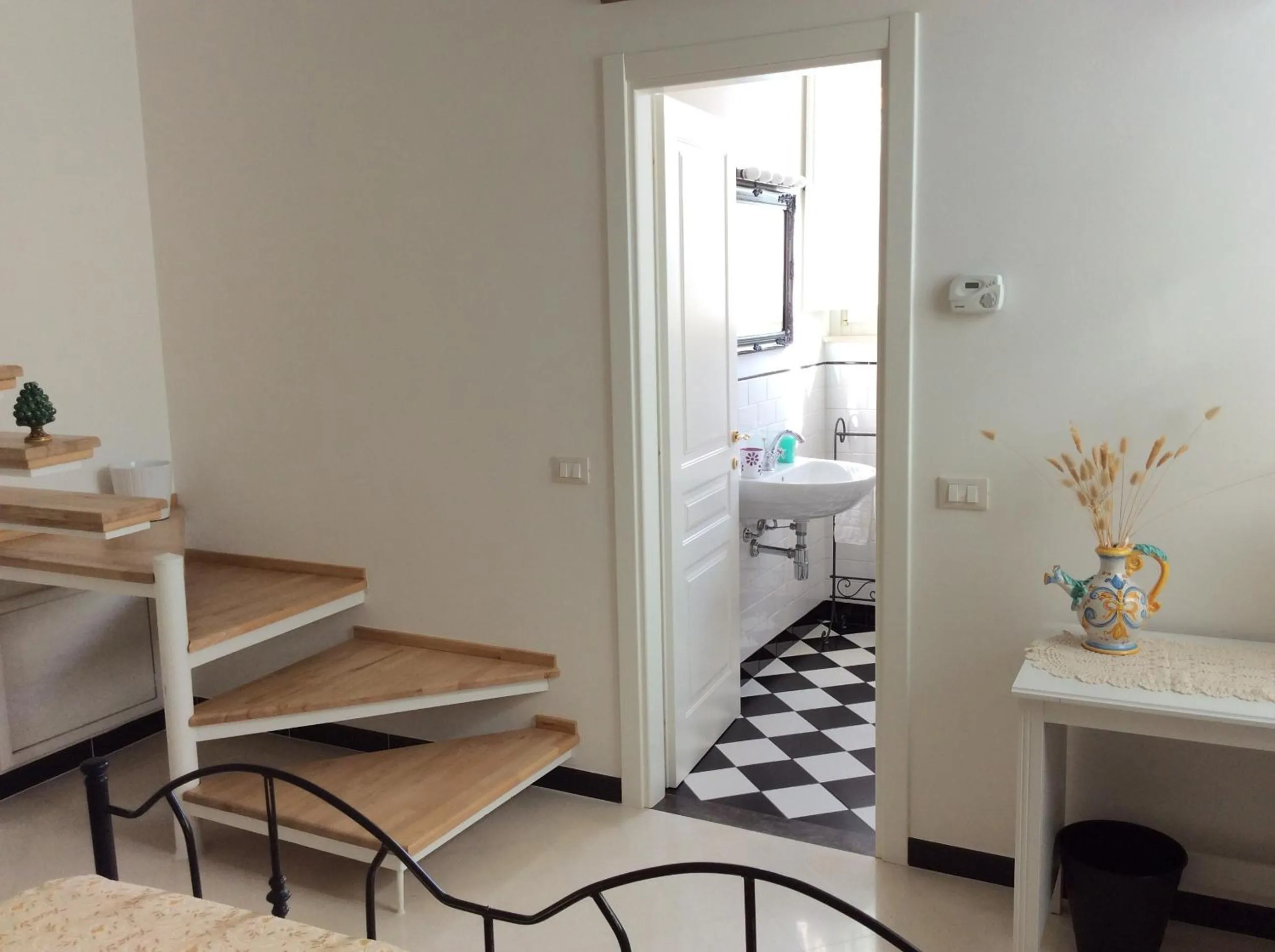 Photo of the whole room in Casa Camelia