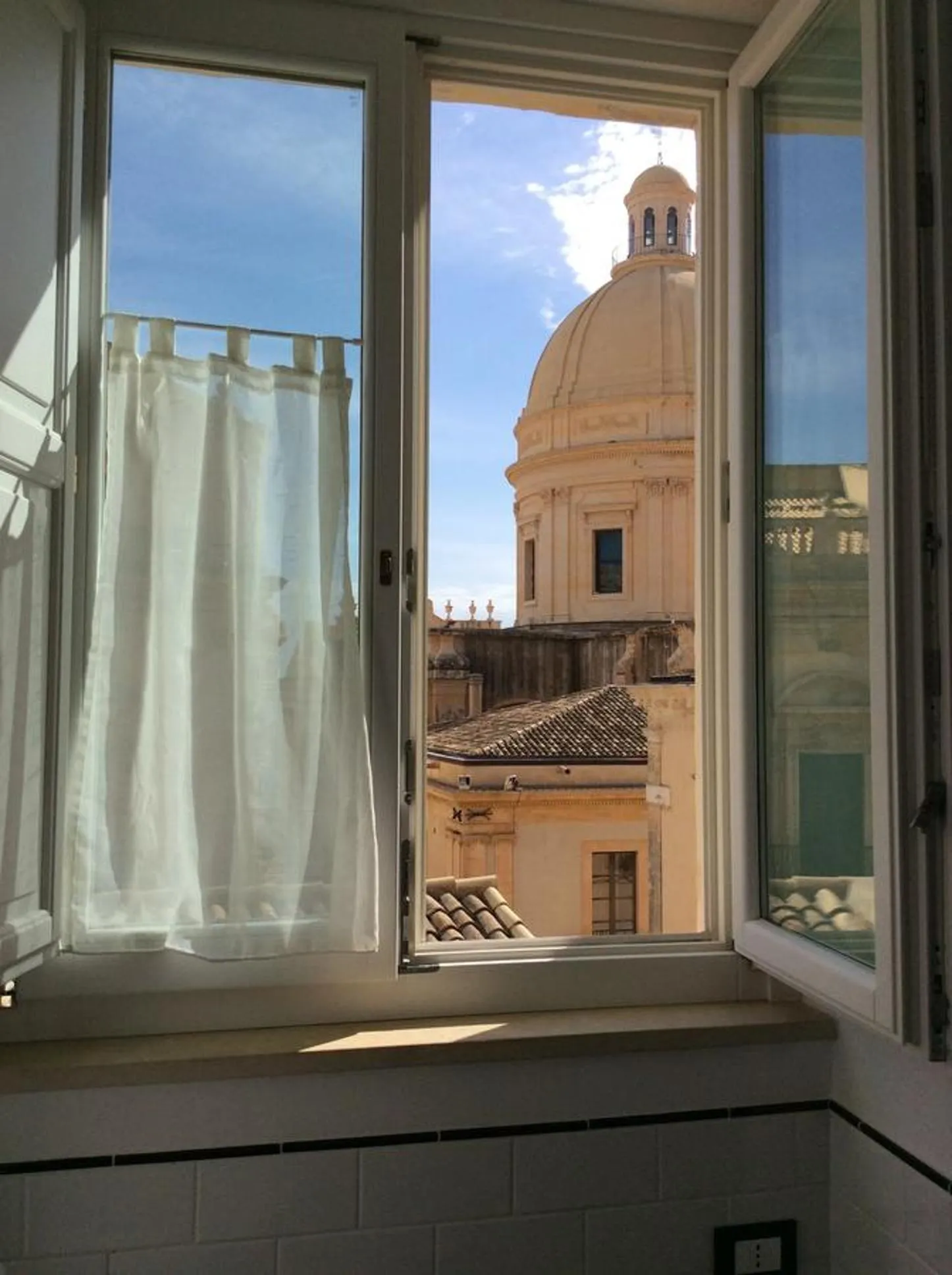 City view in Casa Camelia