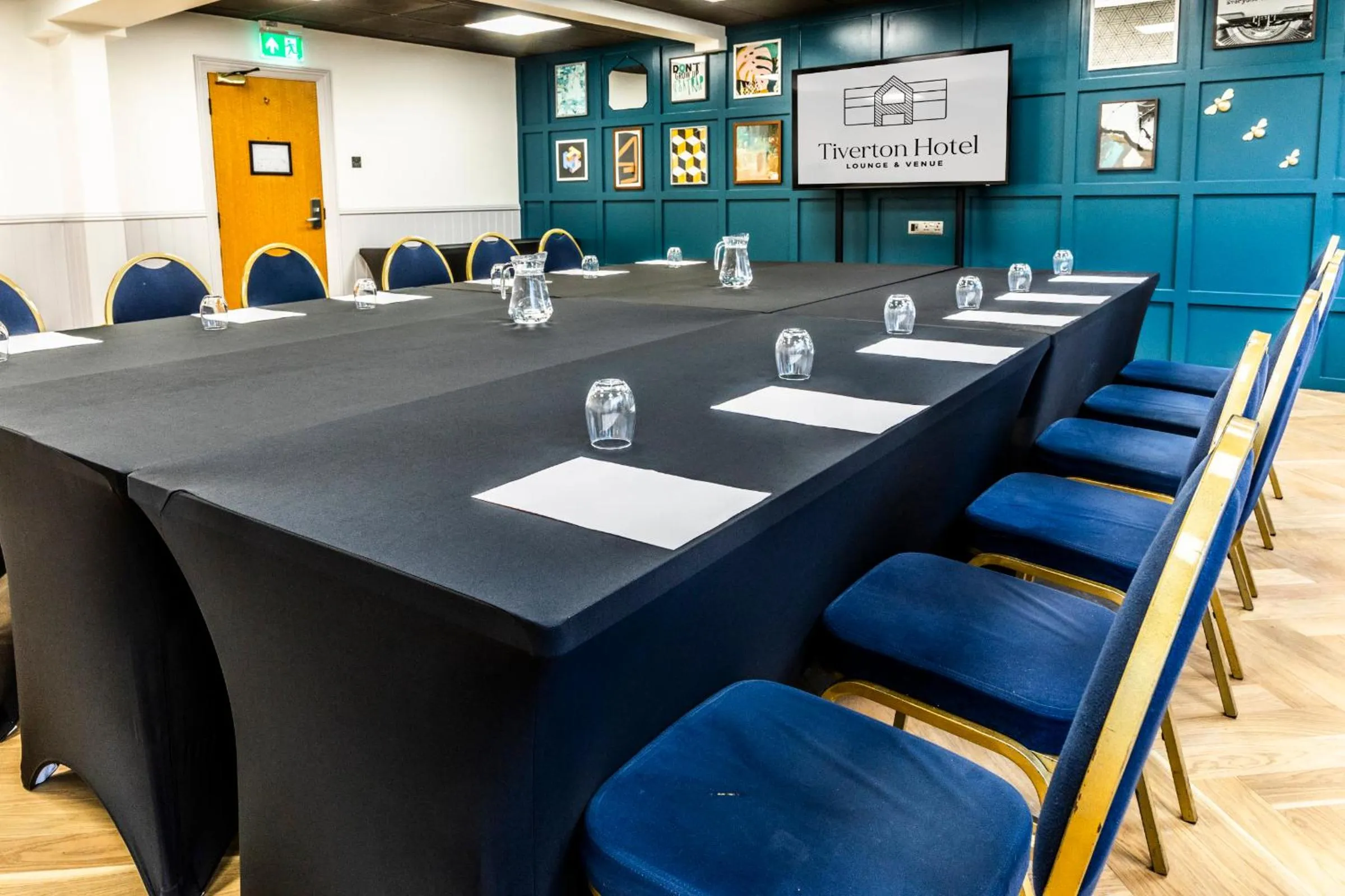 Banquet/Function facilities in Tiverton Hotel Lounge & Venue