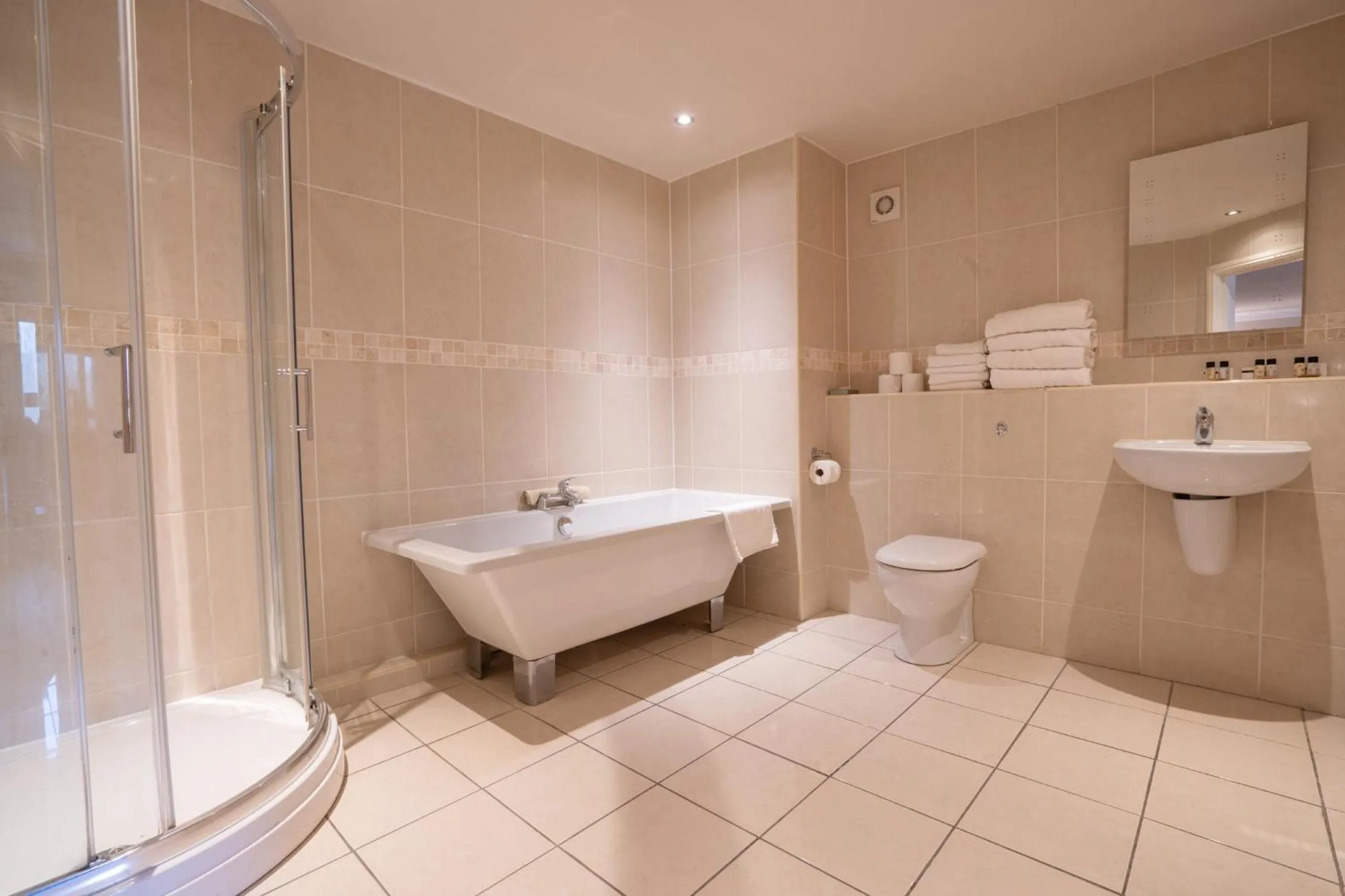 Bathroom in Waterton Park Hotel