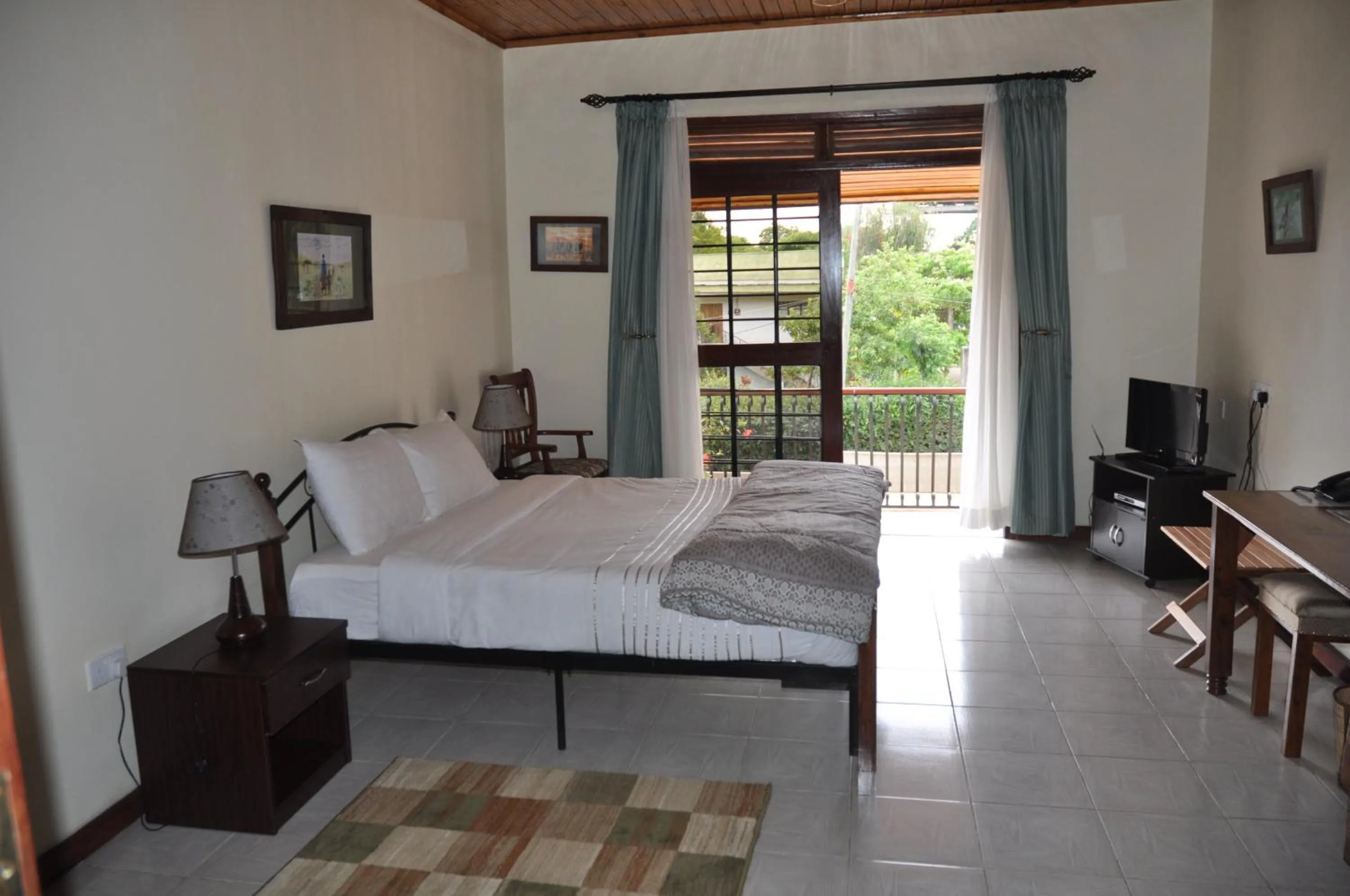 Bedroom in The Milimani Lodge