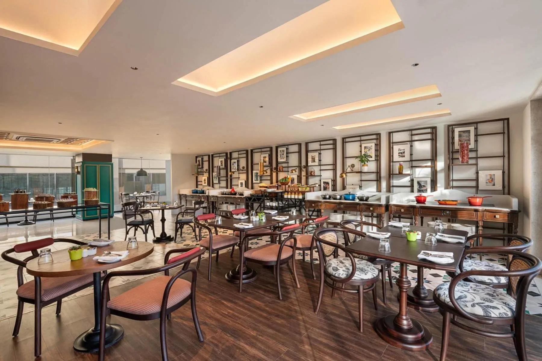 Restaurant/places to eat in Hyatt Centric Rajpur Road Dehradun