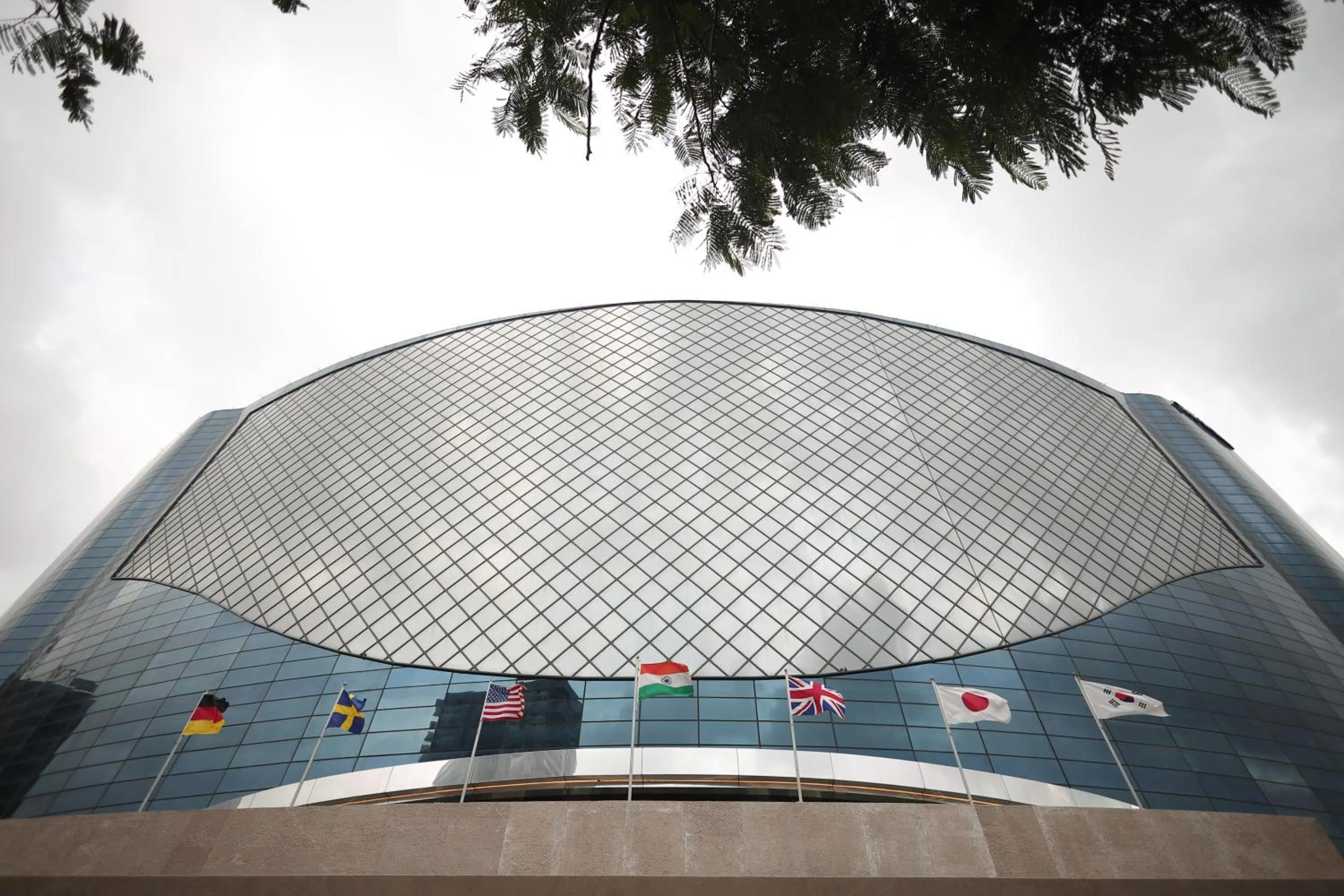 Property building in Regenta - The World Surat